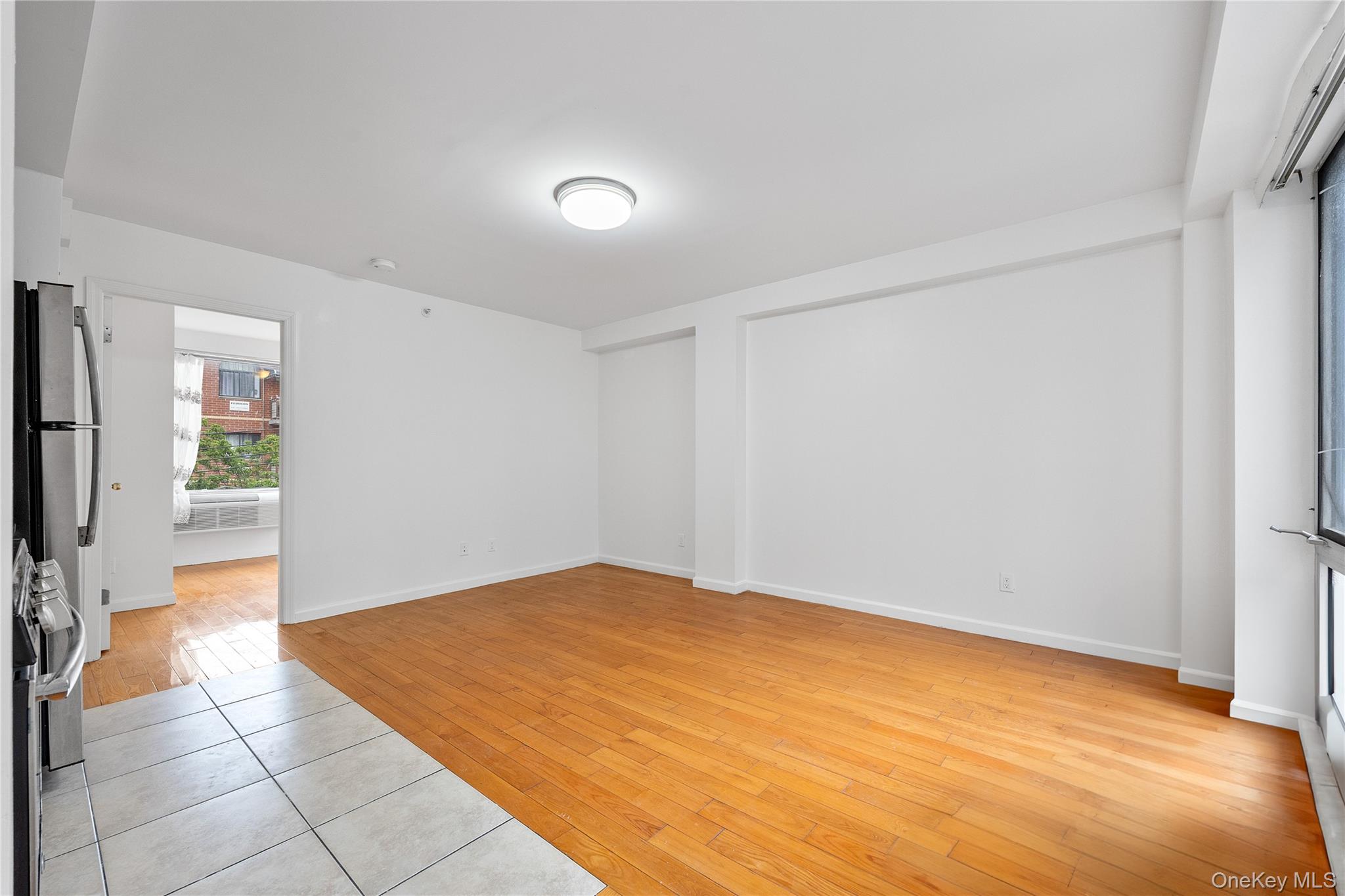 #9 photo, 139-30 34th Avenue, クイーンズ区 Flushing , NY 11355