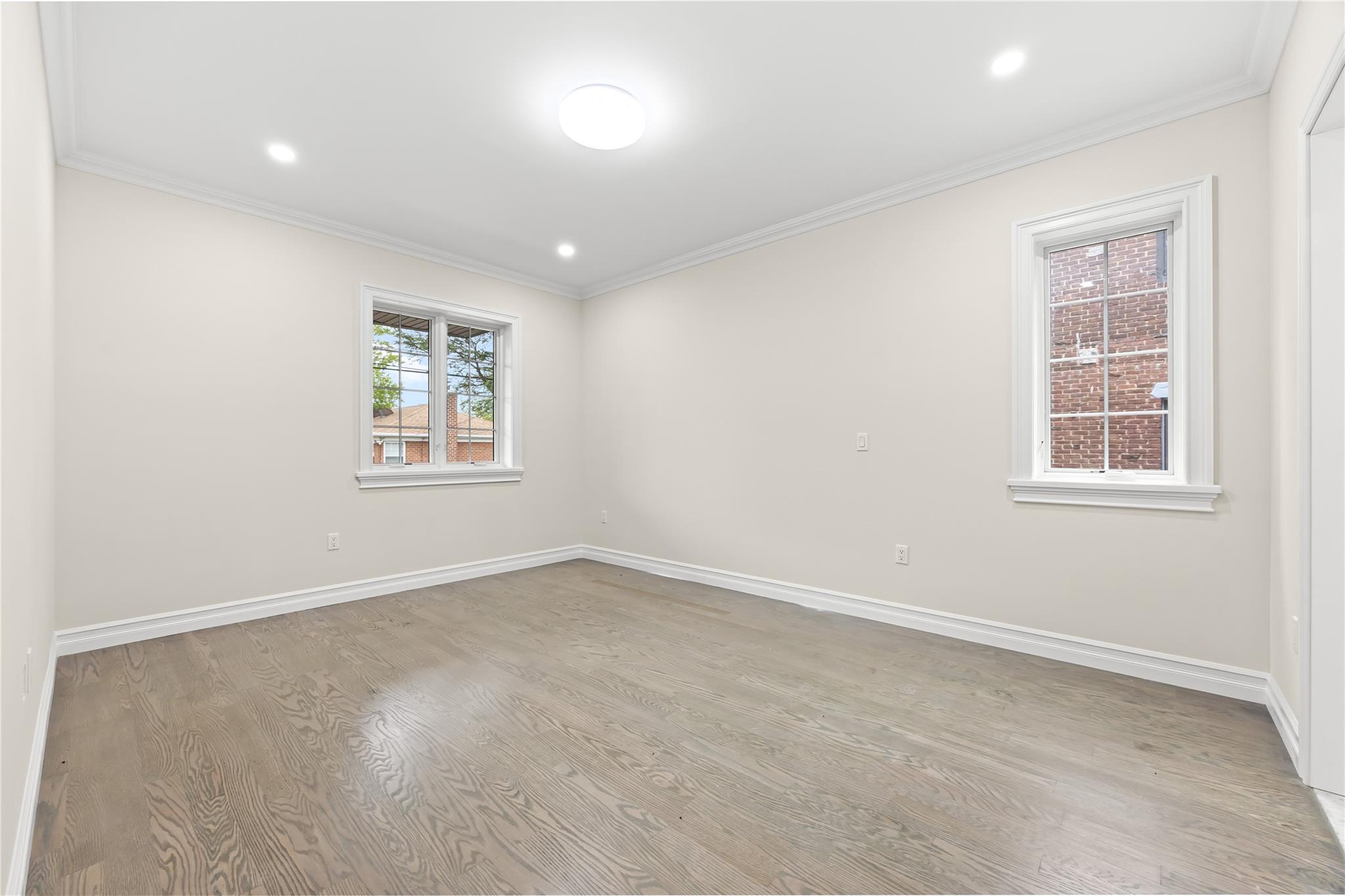 #14 photo, 154-23 28th Avenue, クイーンズ区 Flushing , NY 11355