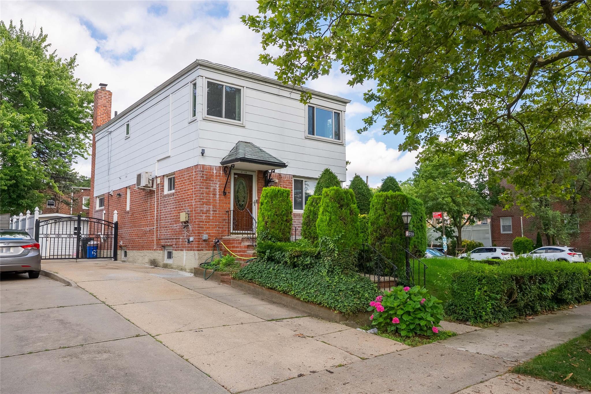 #1 photo, 67-59 197th Street, Fresh Meadows , NY 11365