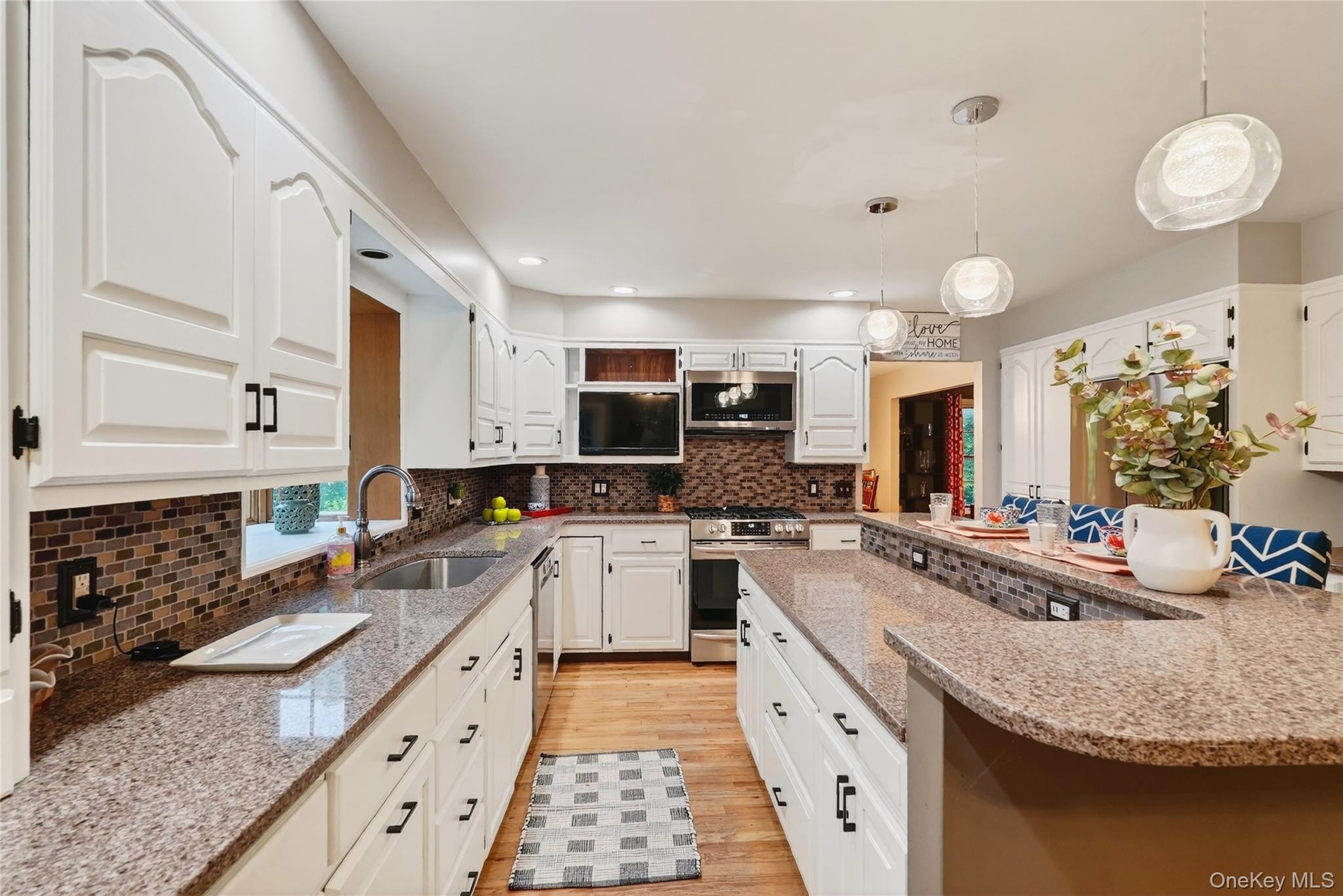 #10 photo, 46 Heritage Court, Kingston , NY 12401