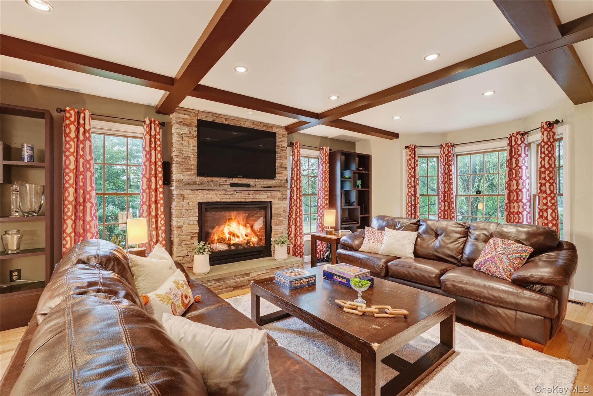 #6 photo, 46 Heritage Court, Kingston , NY 12401