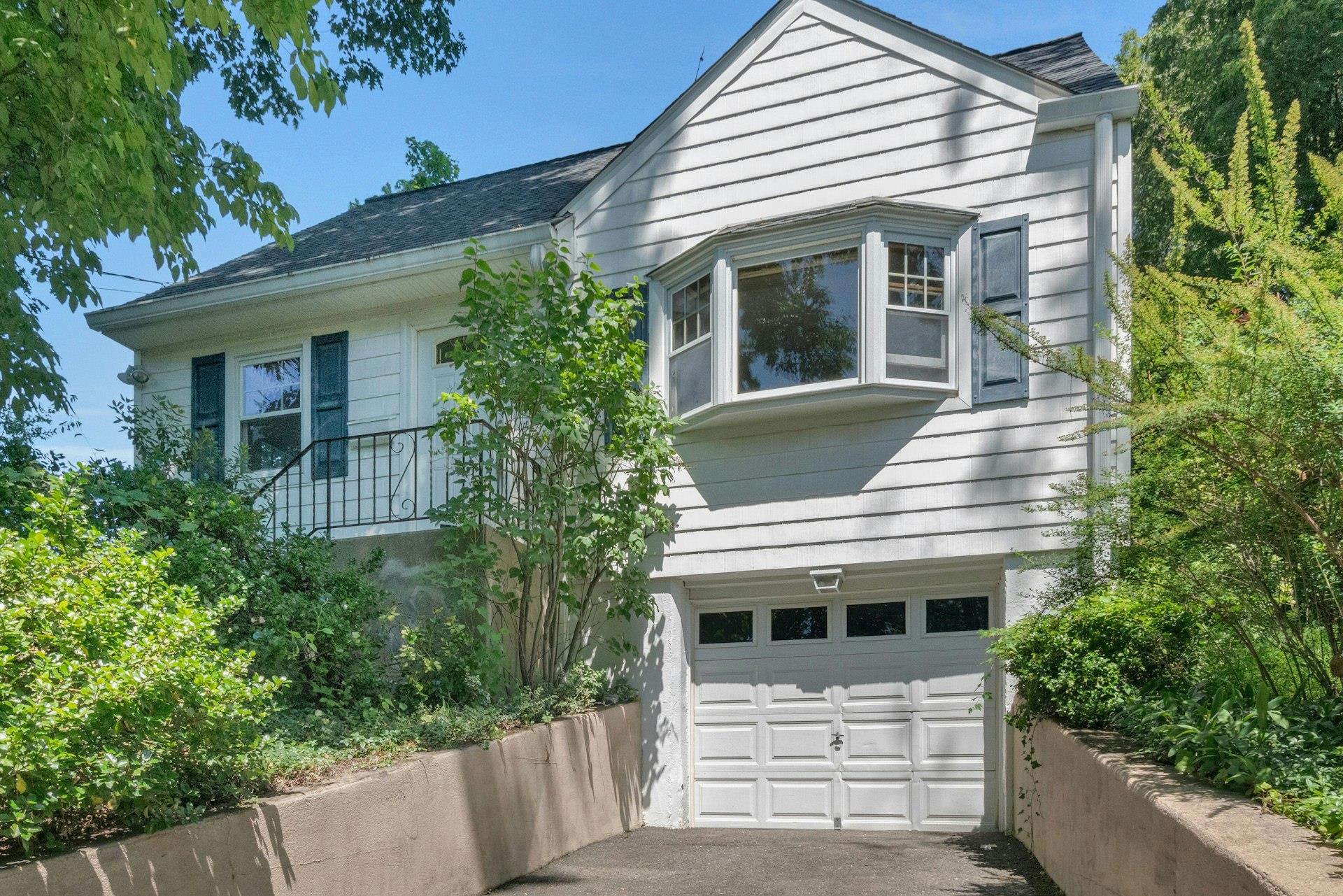 #1 photo, 75 Grandview Avenue, Dobbs Ferry , NY 10522