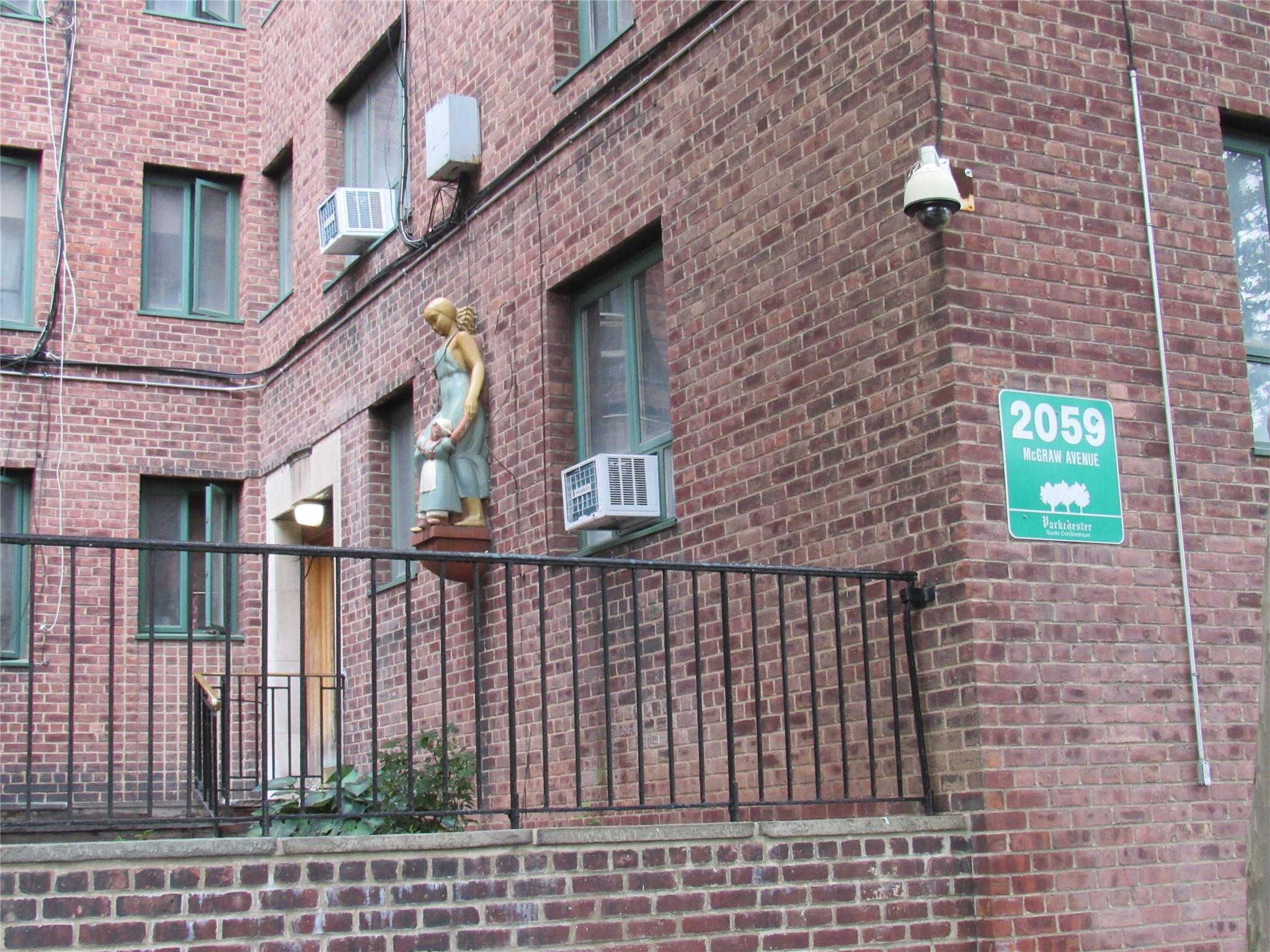 #1 photo, 2059 McGraw Avenue, Bronx , NY 10462