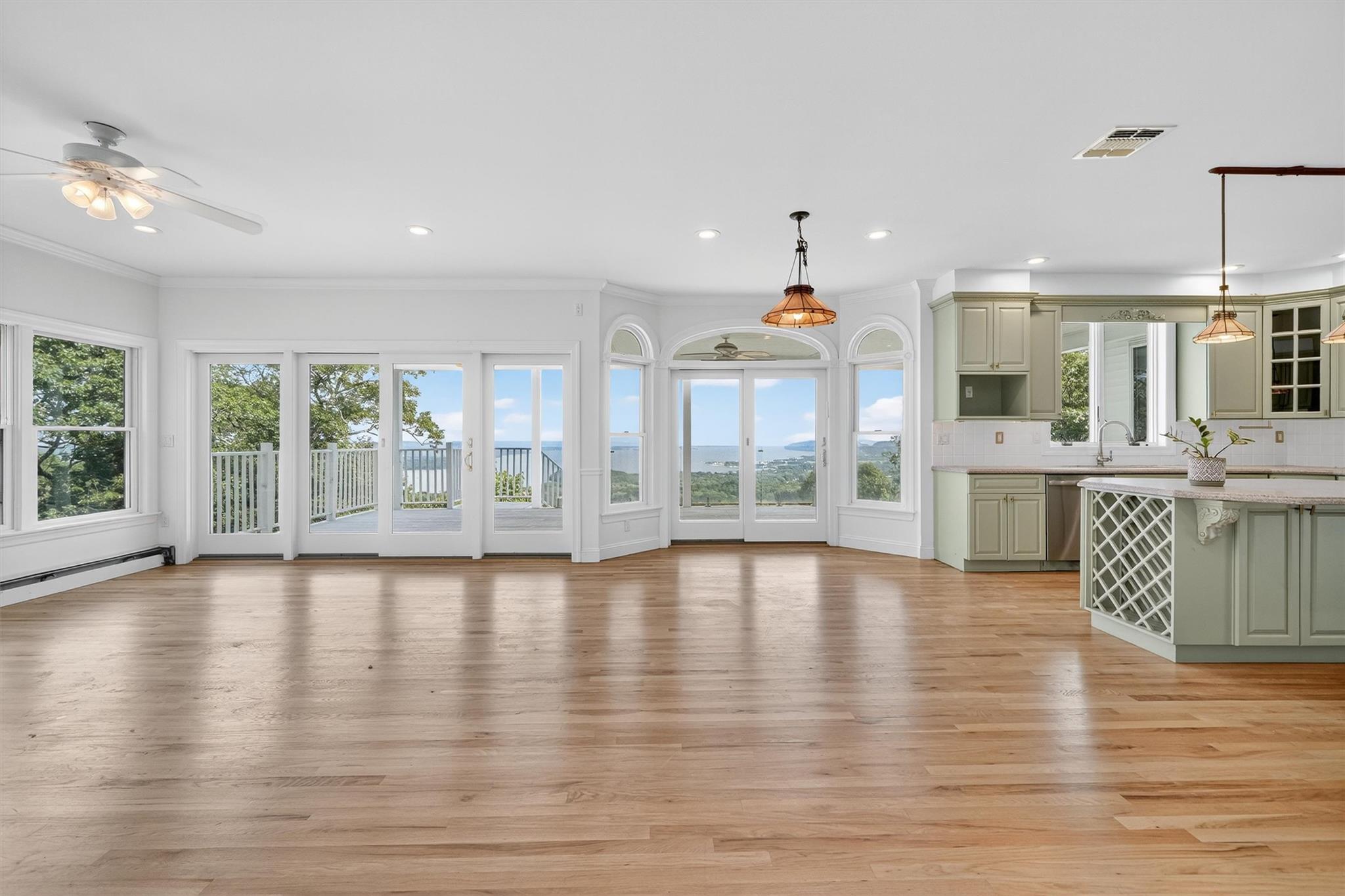 #12 photo, 10 Soluri Lane, Tomkins Cove , NY 10986