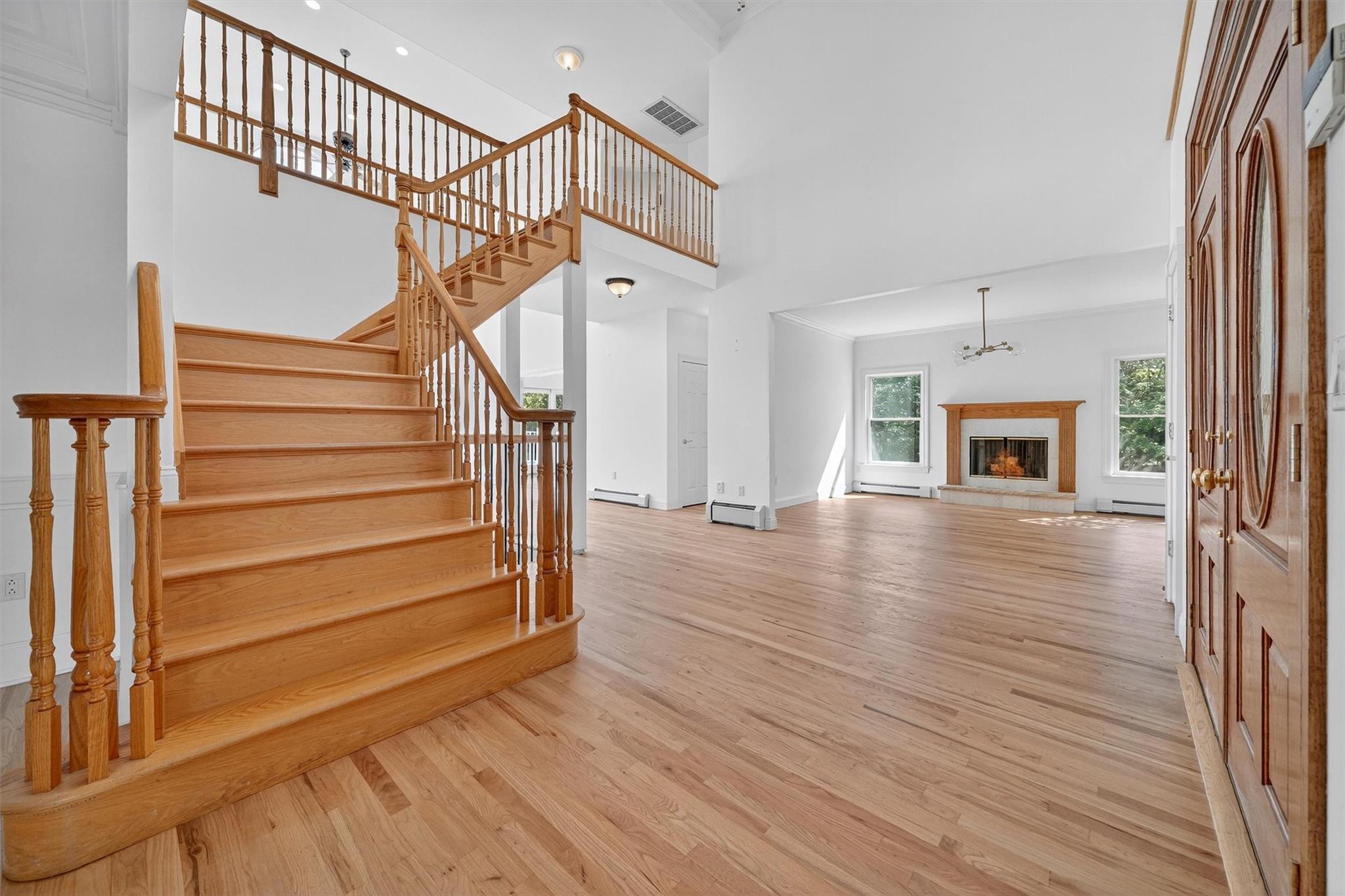 #5 photo, 10 Soluri Lane, Tomkins Cove , NY 10986