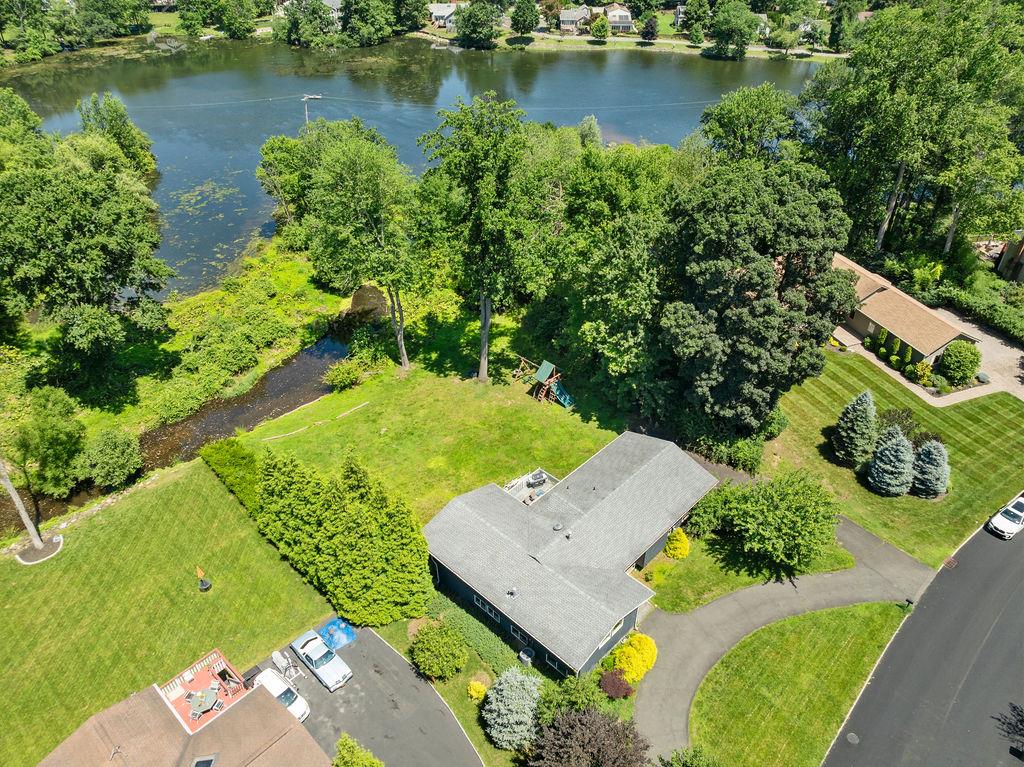 #1 photo, 26 Woodhaven Drive, 紐約州 New City , NY 10956