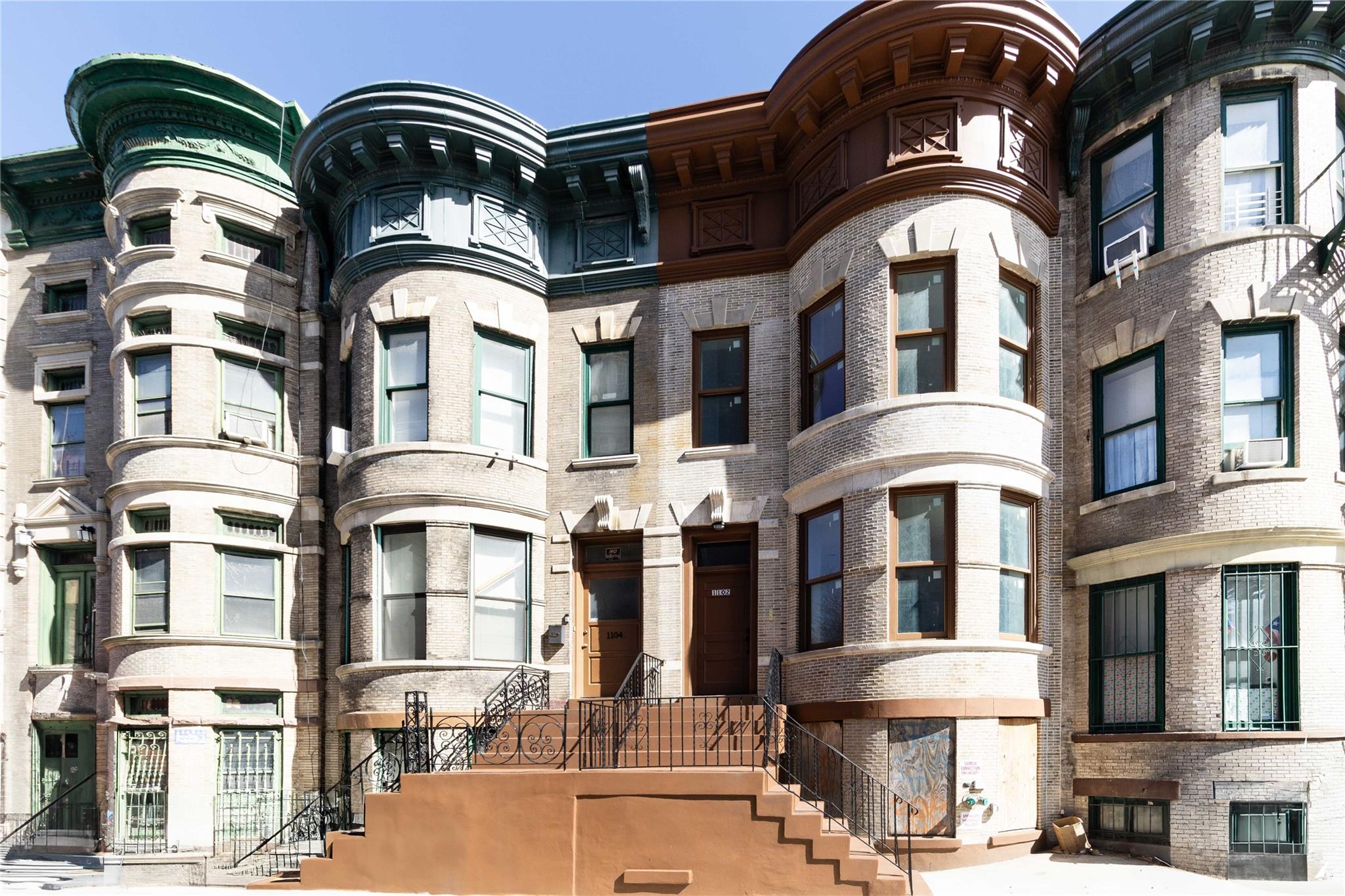 #1 photo, 1102 Jackson Avenue, برونكس Bronx , NY 10456