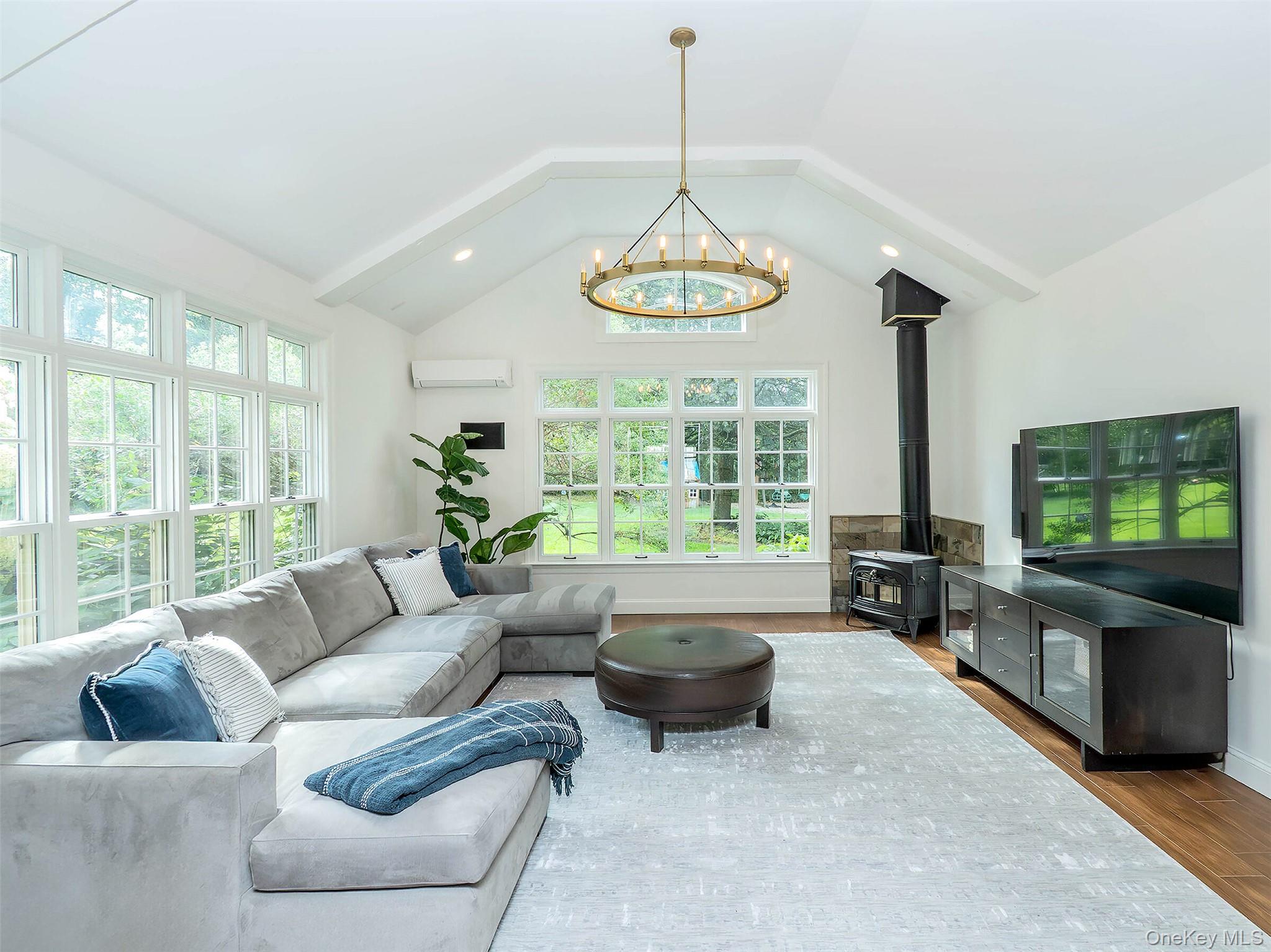 #12 photo, 184 Circle Drive, 長島 曼哈塞特 Manhasset , NY 11030