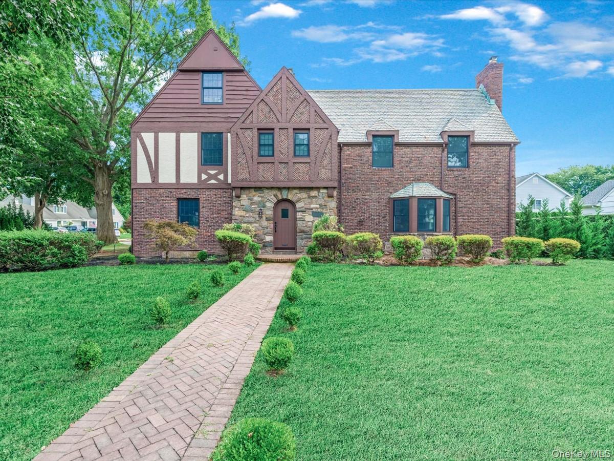 #1 photo, 236 Stewart Avenue, ナッソー郡 Garden City , NY 11530