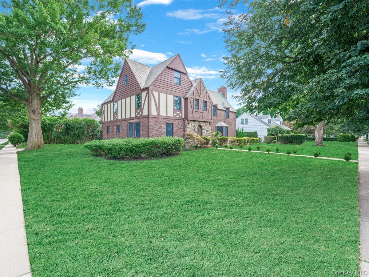 #4 photo, 236 Stewart Avenue, ナッソー郡 Garden City , NY 11530