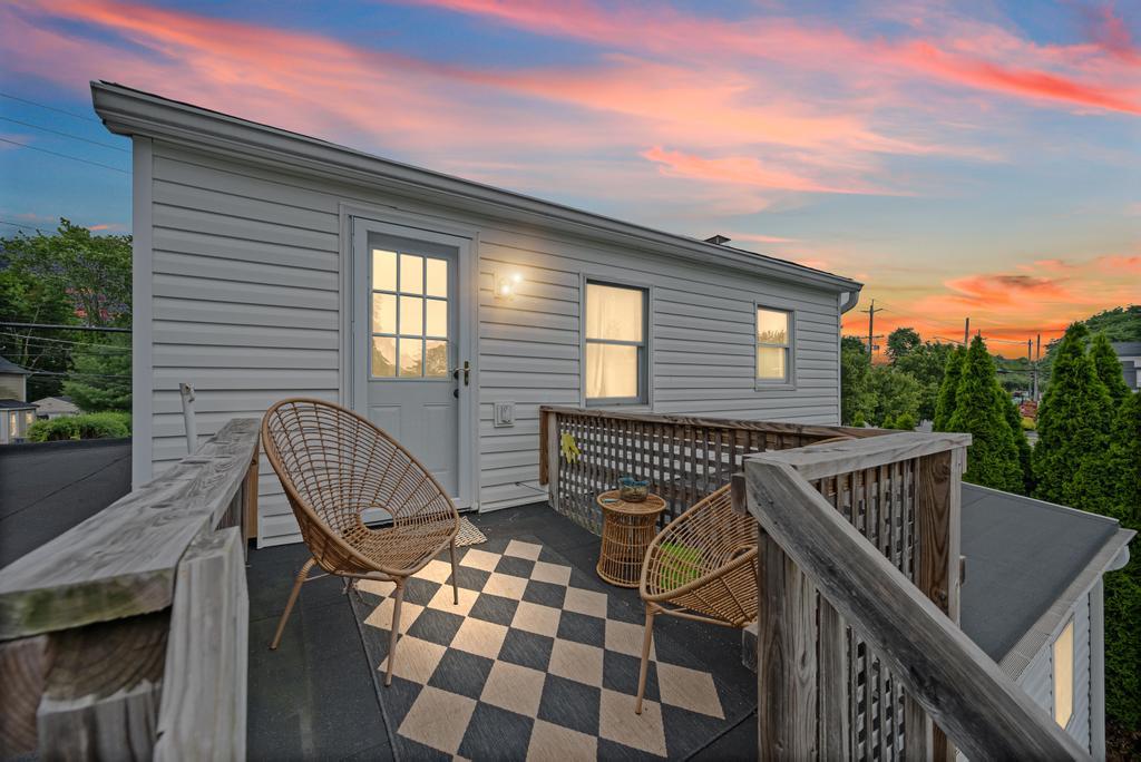 #20 photo, 425 Lake Avenue, Saint James , NY 11780