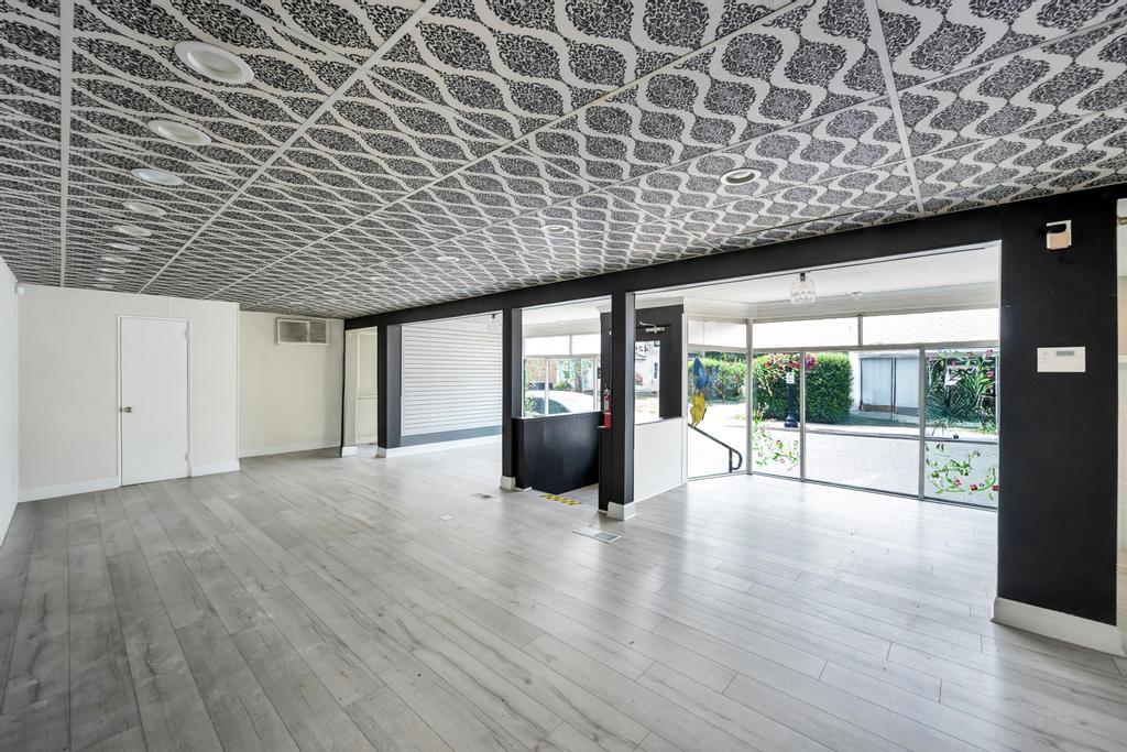 #5 photo, 425 Lake Avenue, Saint James , NY 11780