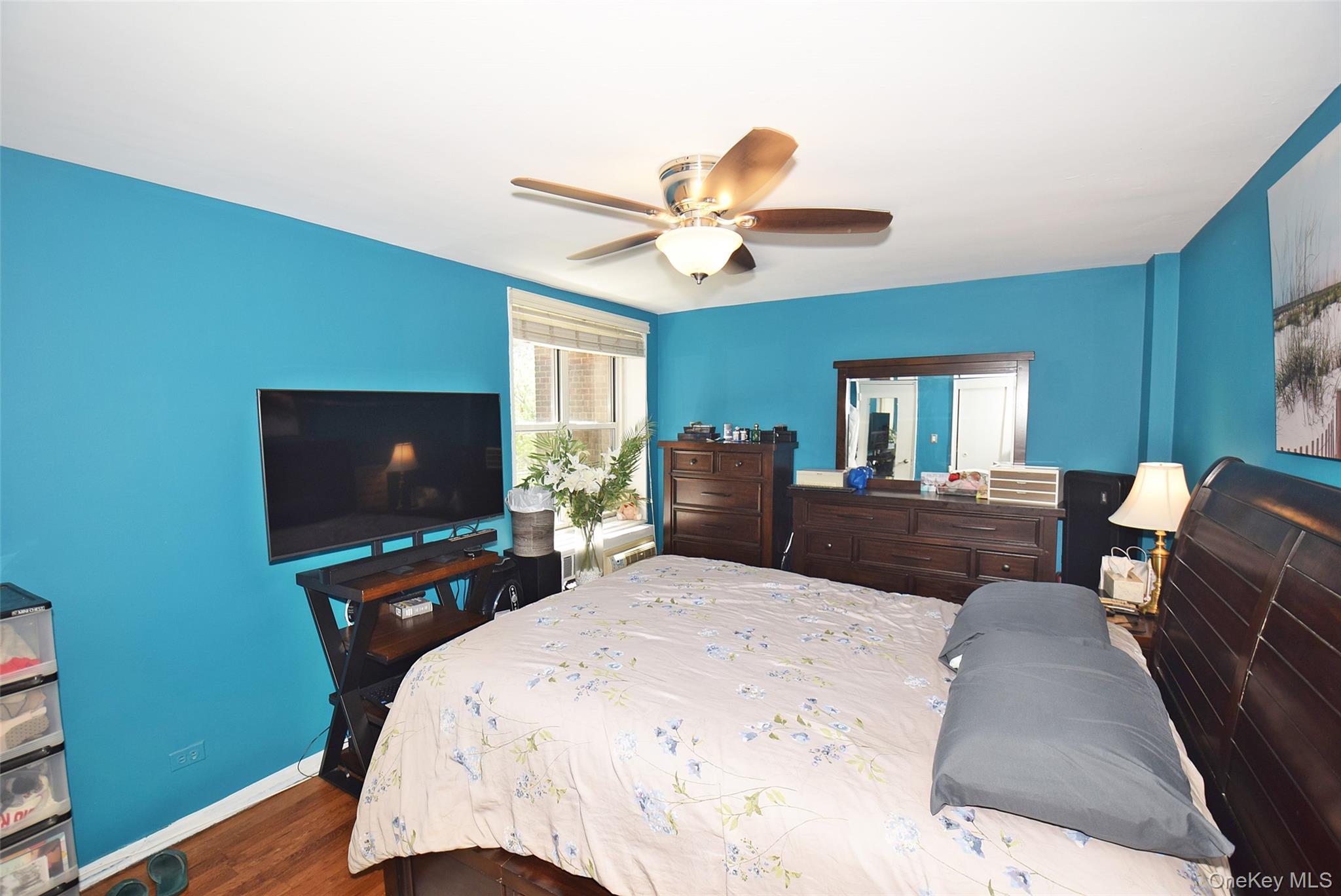 #10 photo, 18-70 211th Street, クイーンズ区 Bayside , NY 11360