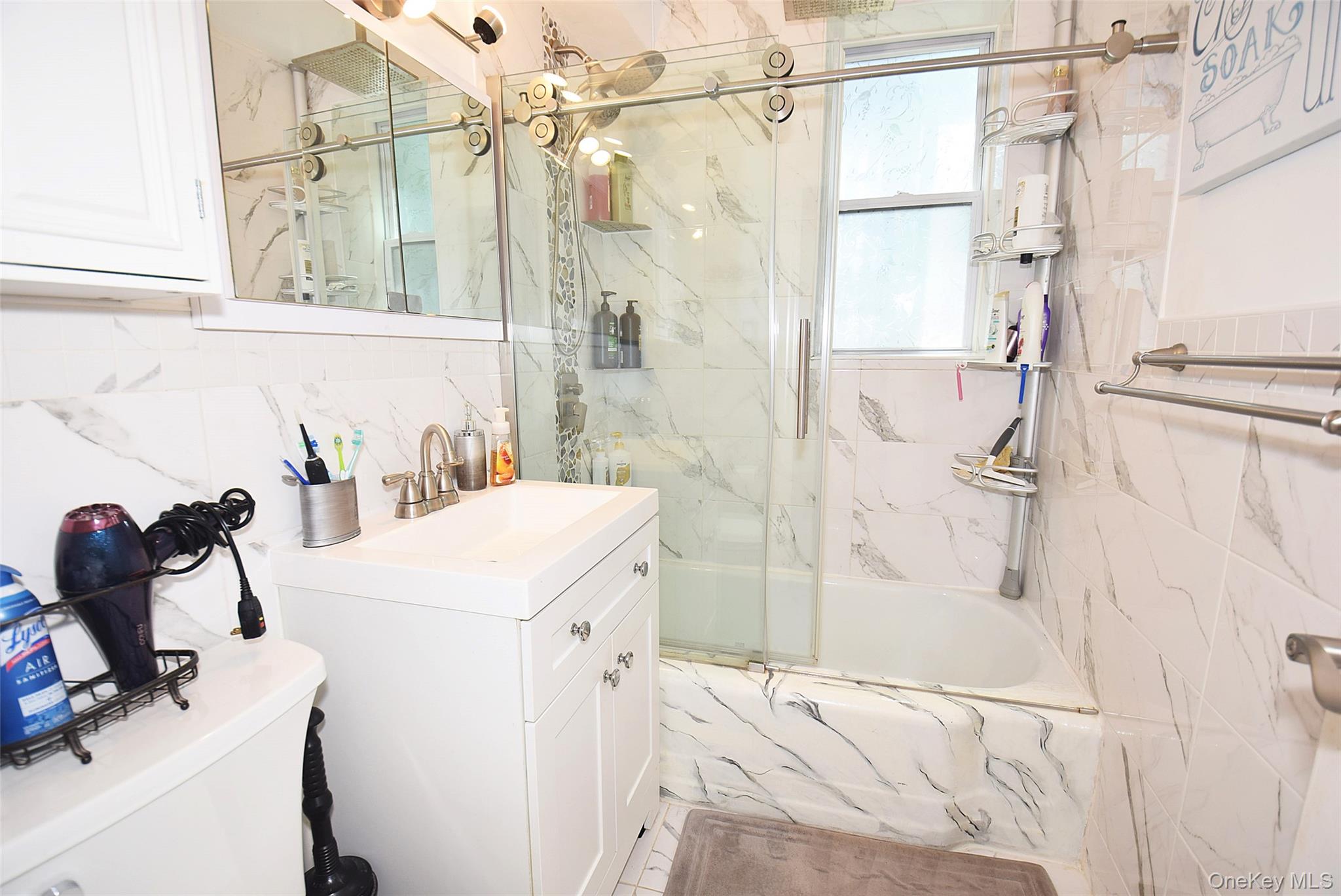 #9 photo, 18-70 211th Street, クイーンズ区 Bayside , NY 11360