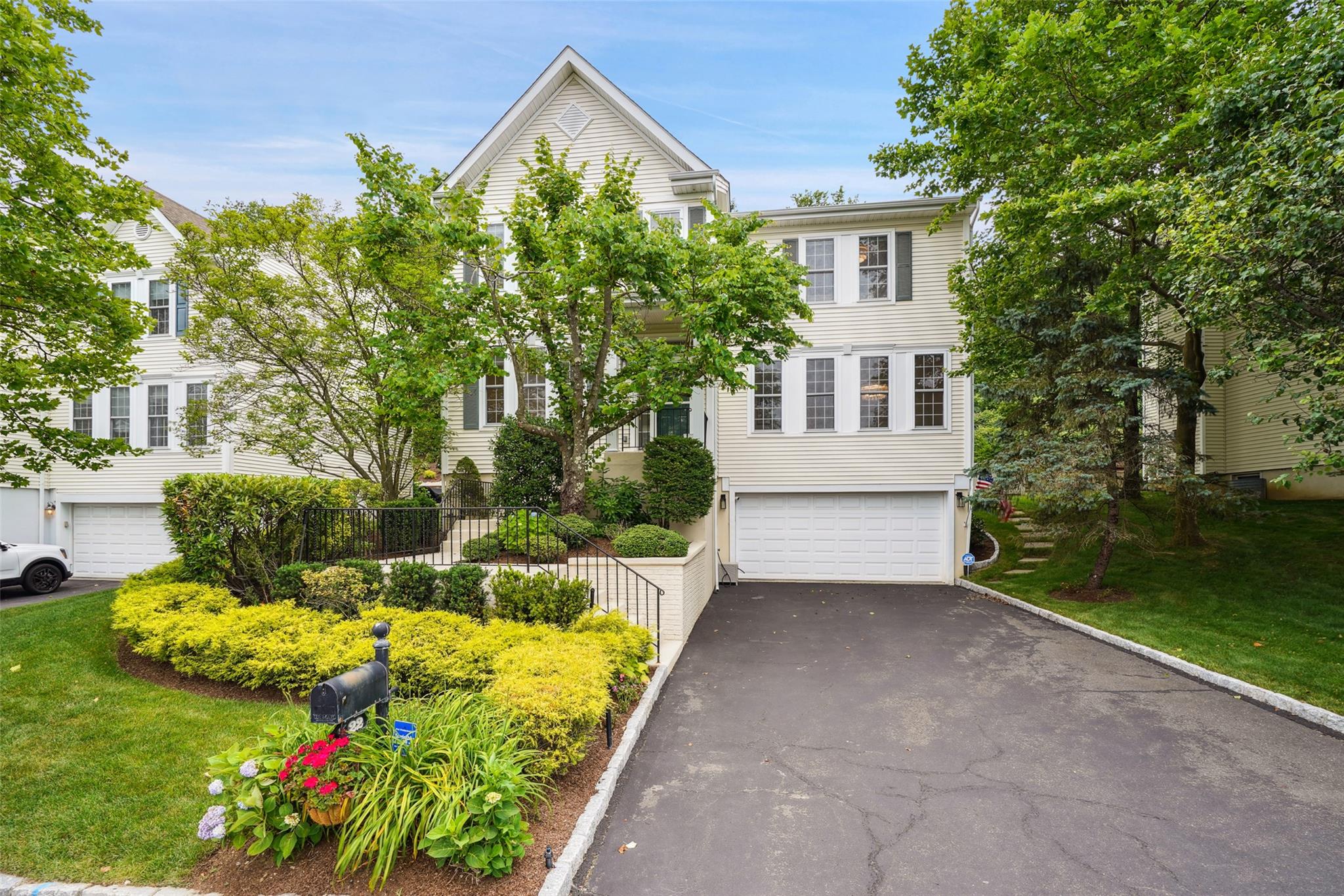 #1 photo, 22 Bellefair Road, Rye Brook , NY 10573