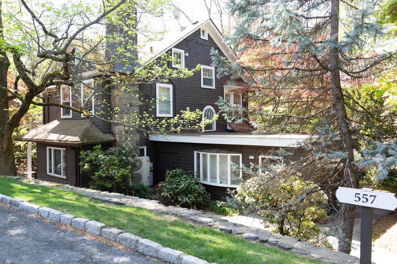 #1 photo, 557 Martling, Tarrytown , NY 10591