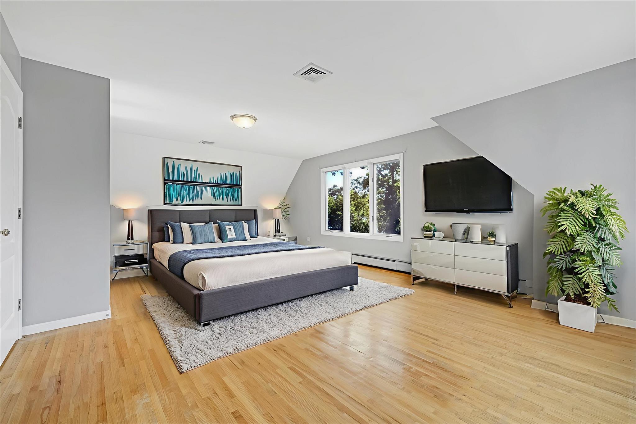 #6 photo, 699 Route 9W, Nyack , NY 10960