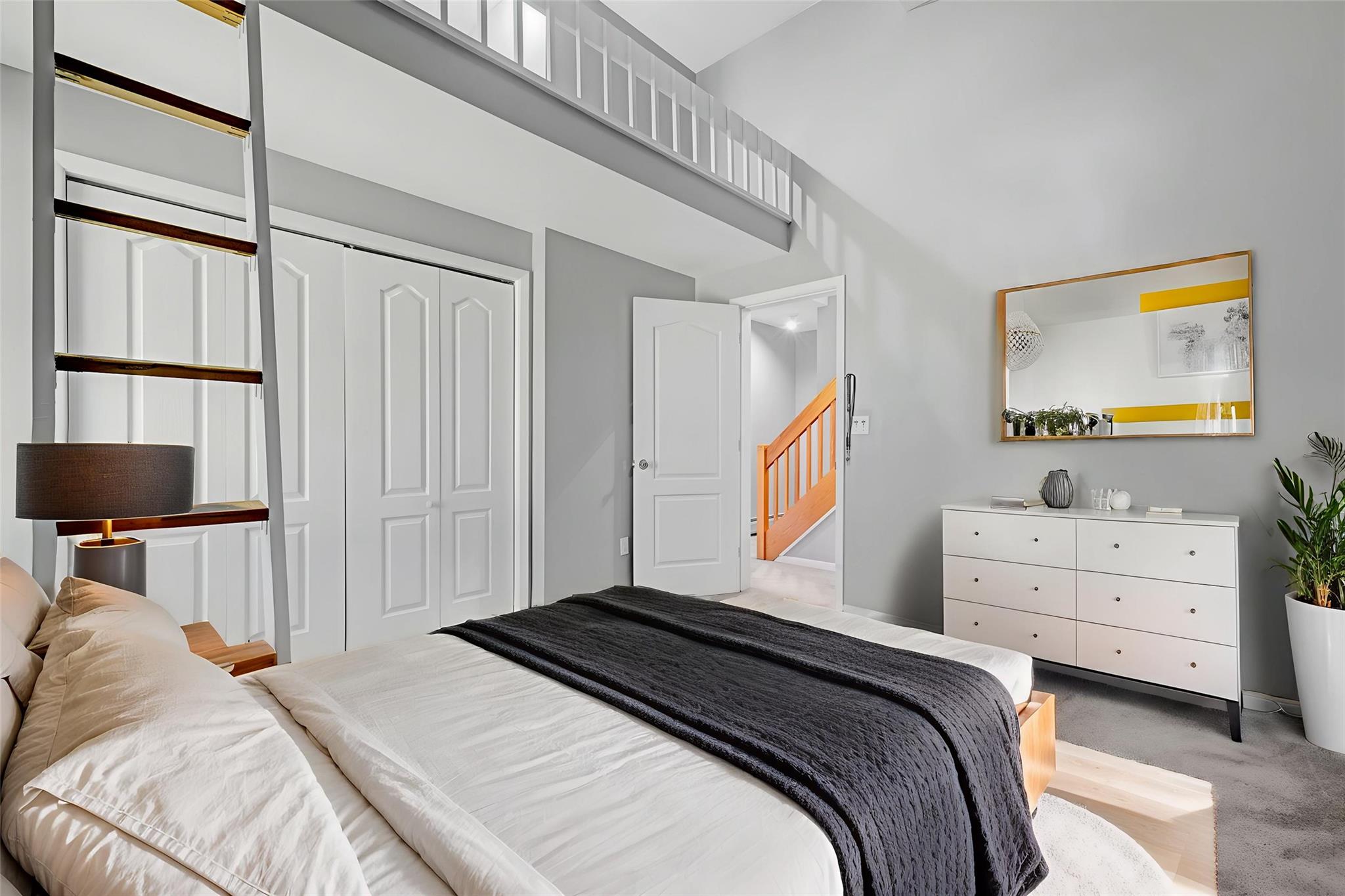 #8 photo, 699 Route 9W, Nyack , NY 10960