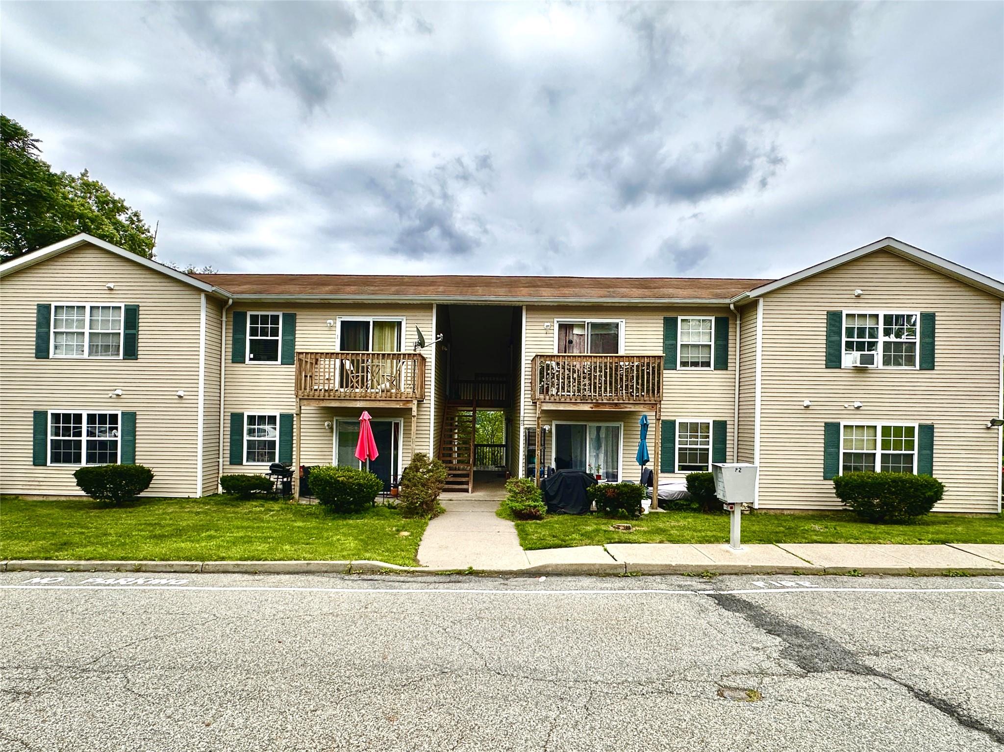 #1 photo, 82 High Street, Chester , NY 10918