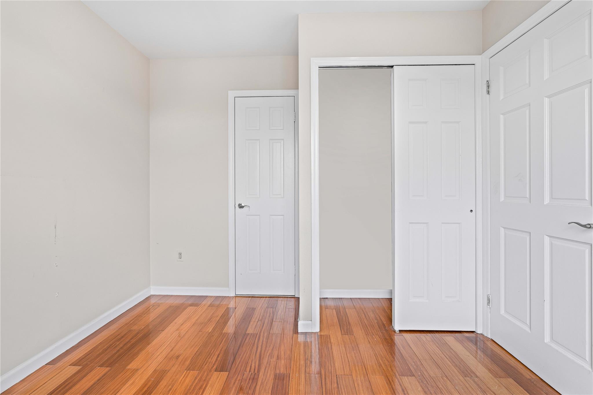 #11 photo, 4333 42nd Street, クイーンズ区 Long Island City , NY 11104