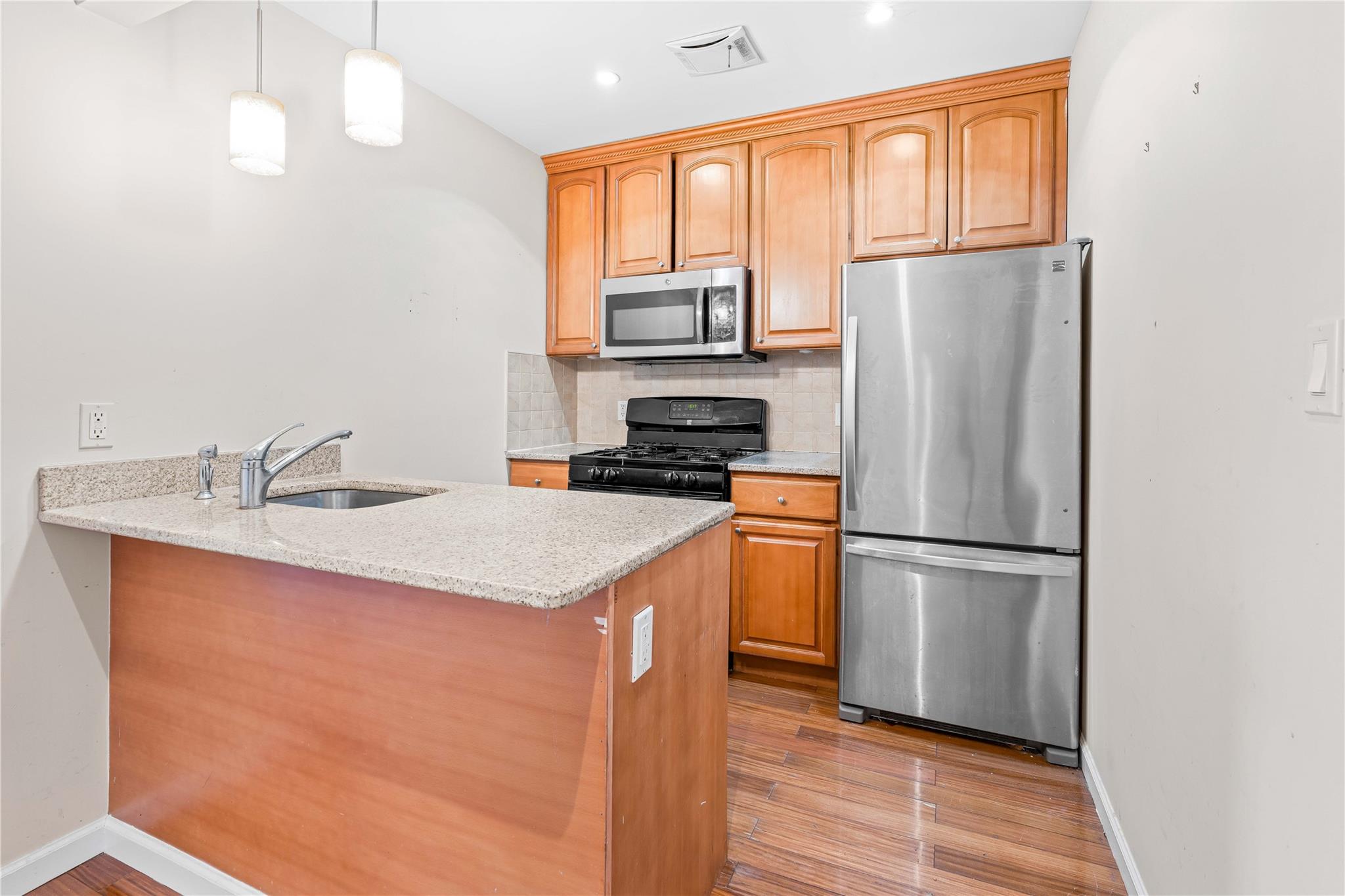 #6 photo, 4333 42nd Street, クイーンズ区 Long Island City , NY 11104