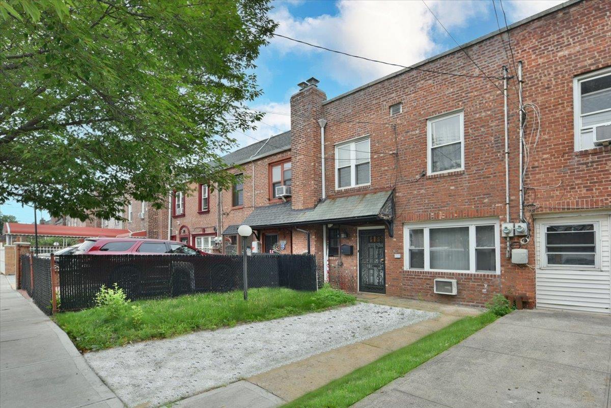 #2 photo, 102-35 187th Street, Hollis , NY 11423