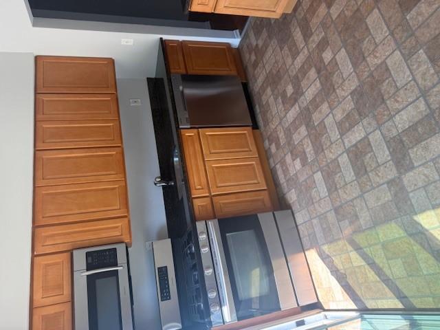 #1 photo, 80 Ralph Avenue, 東長島 Babylon , NY 11702