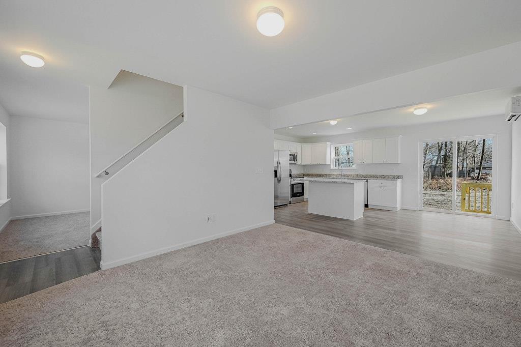 #3 photo, New Construction Neighborhood Road, サフォーク郡 Mastic Beach , NY 11951