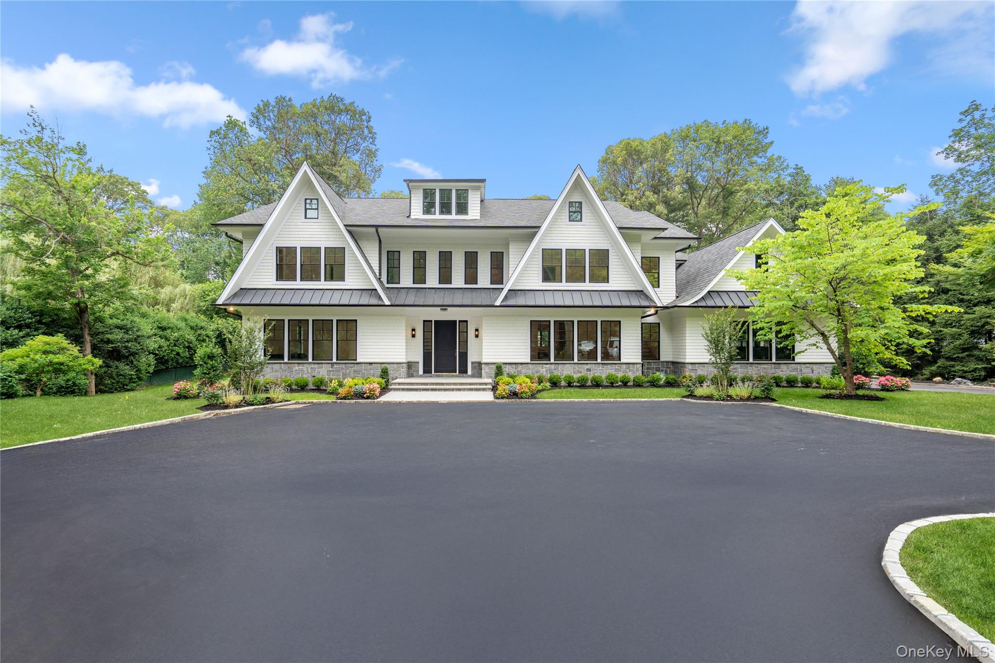 #2 photo, 63 Fruitledge Road, ナッソー郡 Brookville , NY 11545