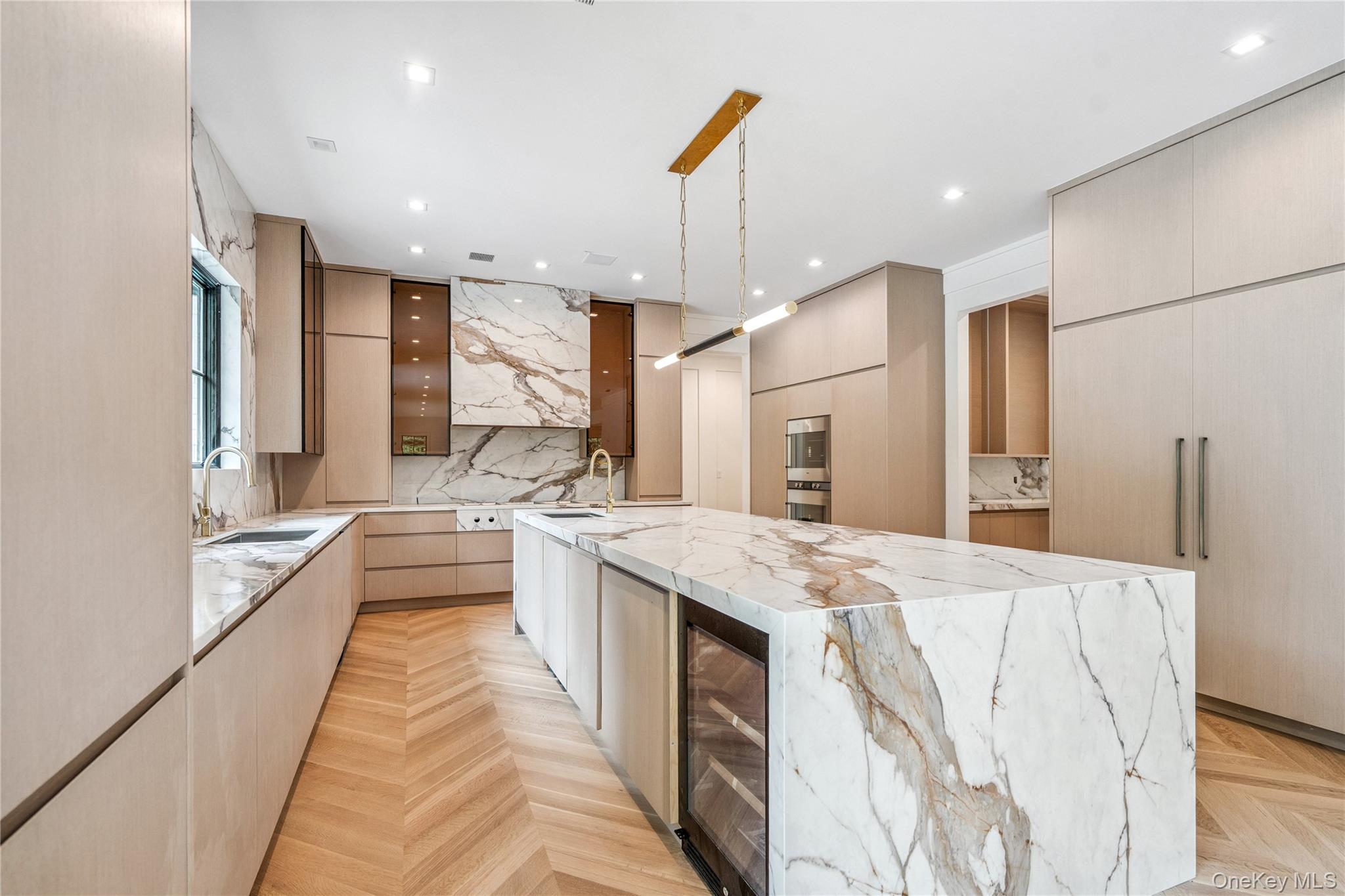 #7 photo, 63 Fruitledge Road, ナッソー郡 Brookville , NY 11545