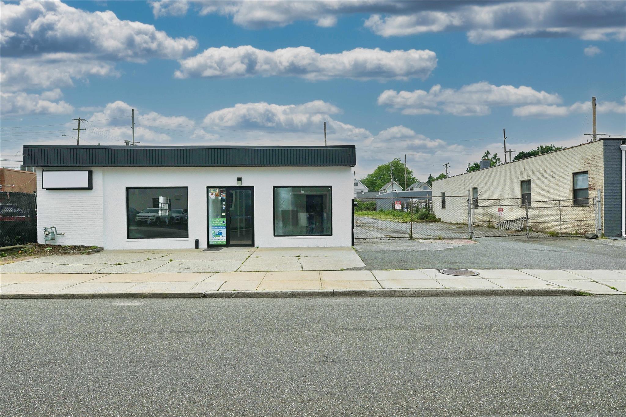 #10 photo, 88 S Bayles Avenue, ナッソー郡 Port Washington , NY 11050