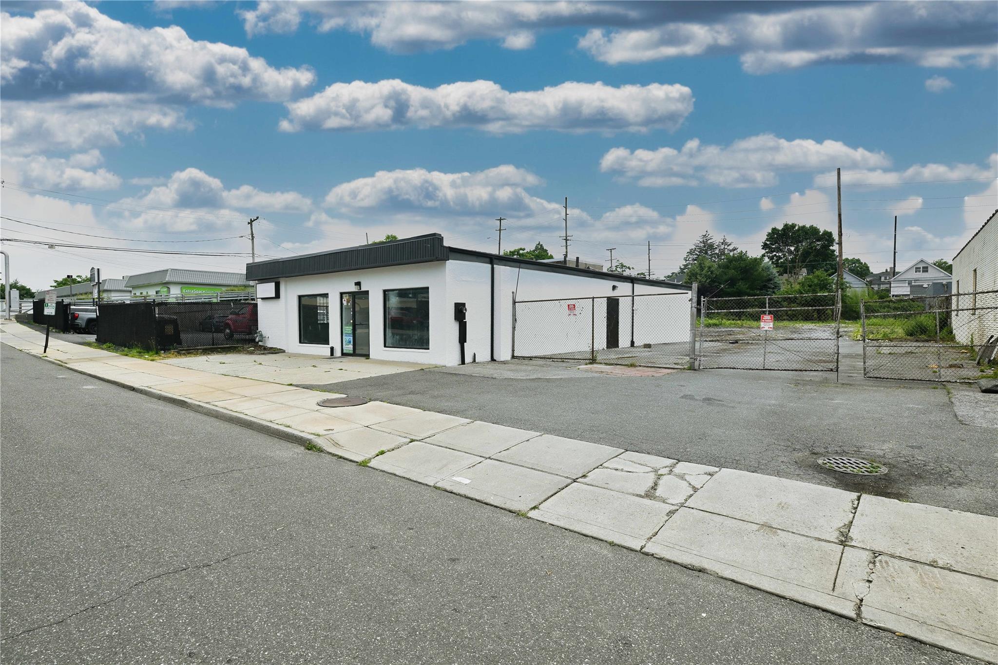 #12 photo, 88 S Bayles Avenue, ナッソー郡 Port Washington , NY 11050