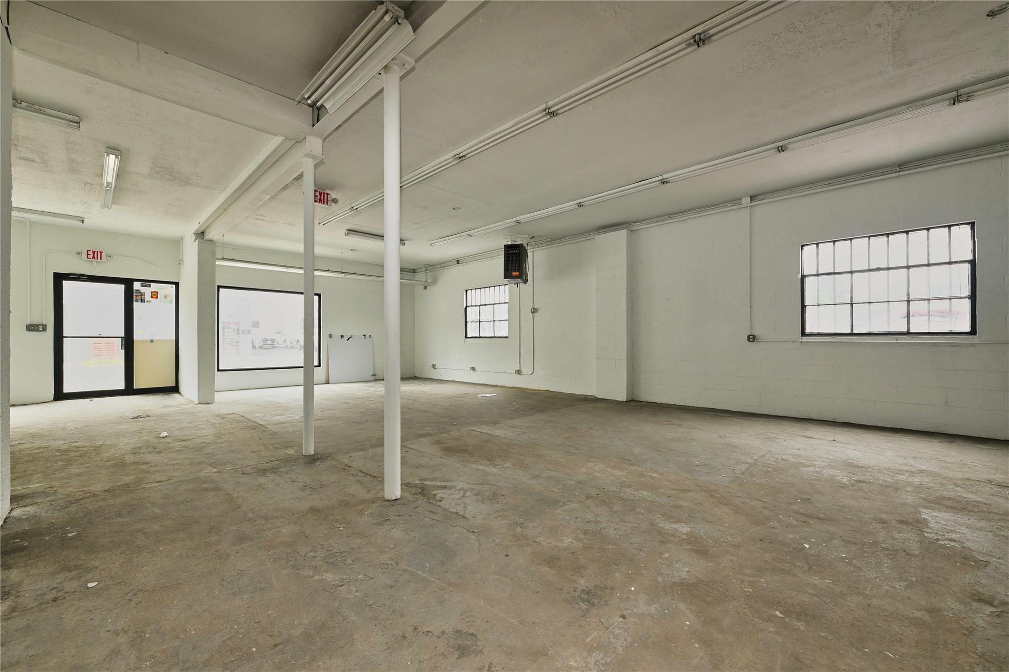 #15 photo, 88 S Bayles Avenue, ナッソー郡 Port Washington , NY 11050