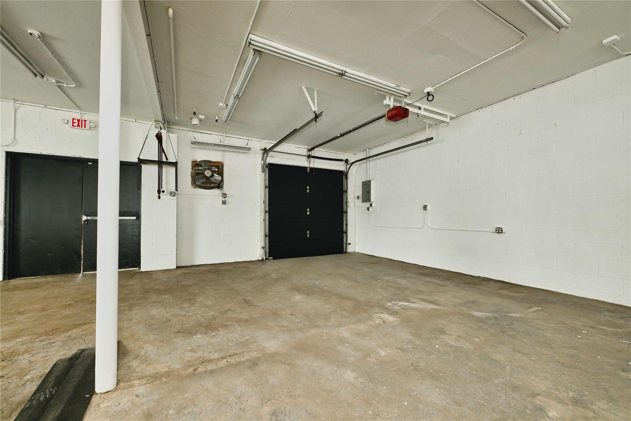 #16 photo, 88 S Bayles Avenue, ナッソー郡 Port Washington , NY 11050