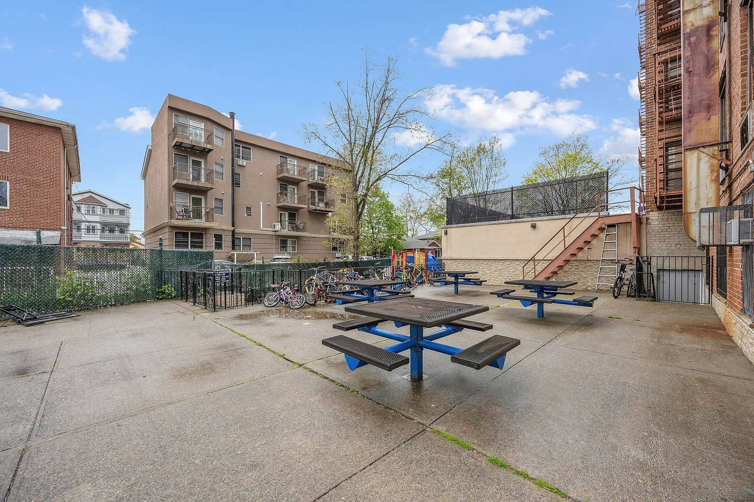 #2 photo, 2800  Coyle Street, #221, Sheepshead Bay , NY 11235