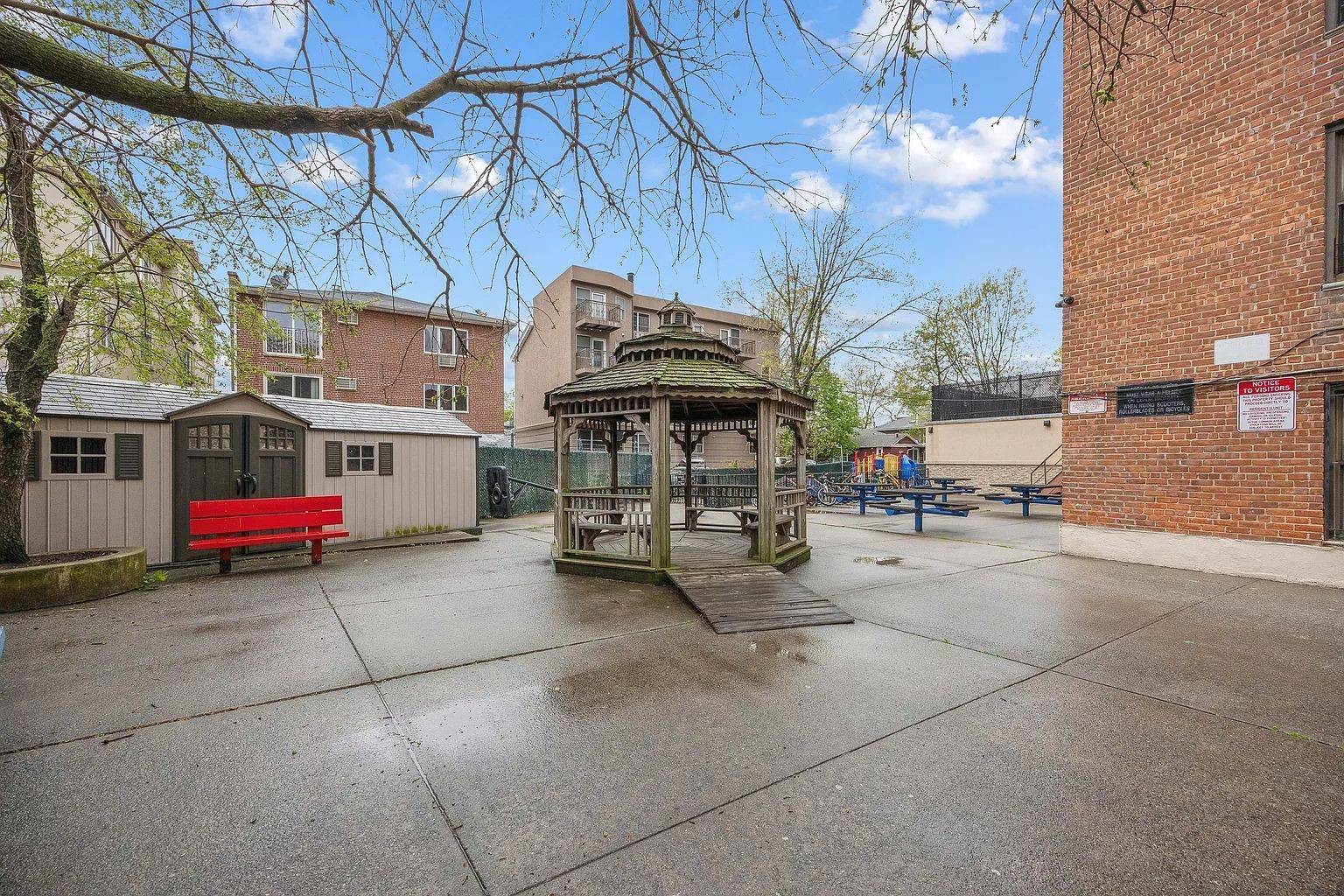 #3 photo, 2800  Coyle Street, #221, Sheepshead Bay , NY 11235