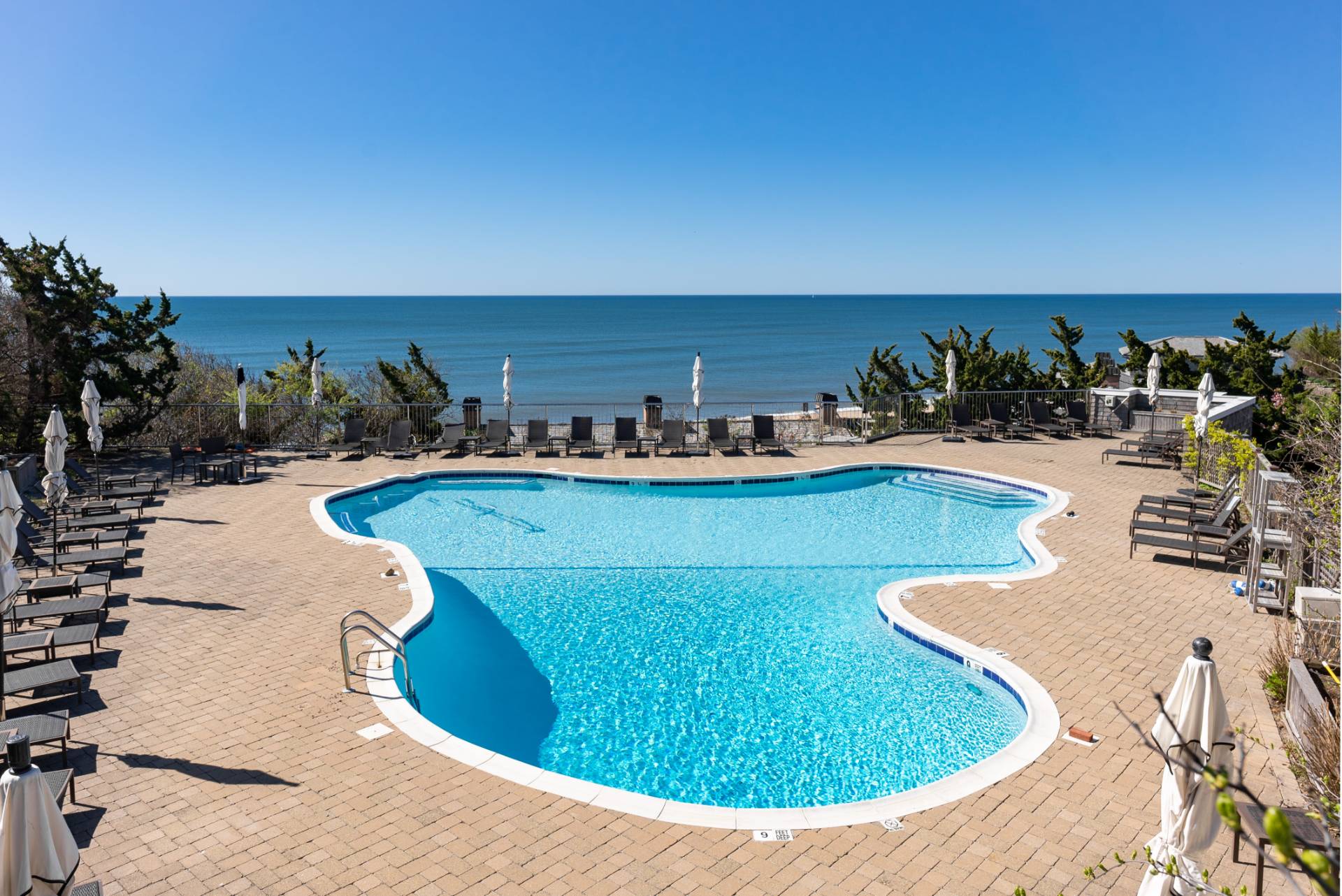 #32 photo, 272 Old Montauk Highway, #805, Montauk , NY 11954