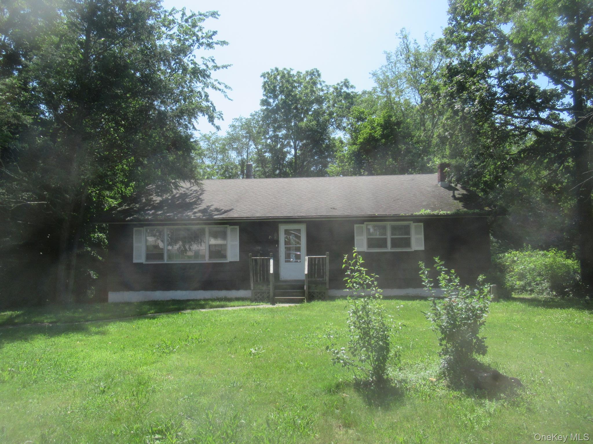#1 photo, 24 Edinburgh Road, Middletown , NY 10941