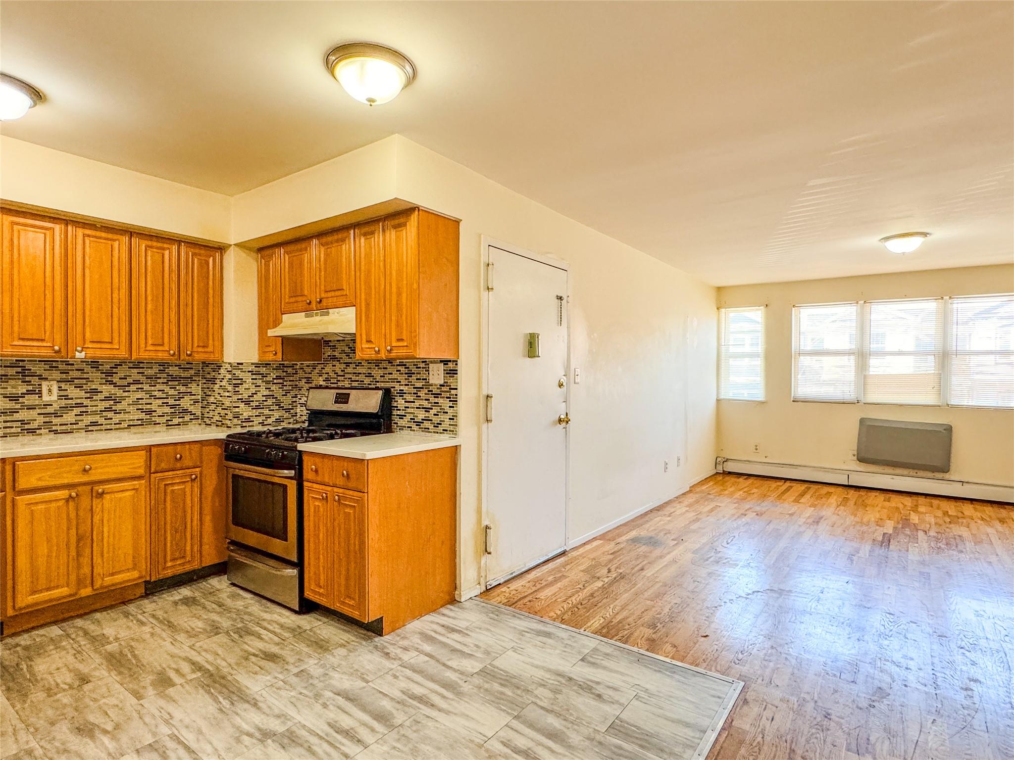 #18 photo, 10105 81st Street, Ozone Park , NY 11416