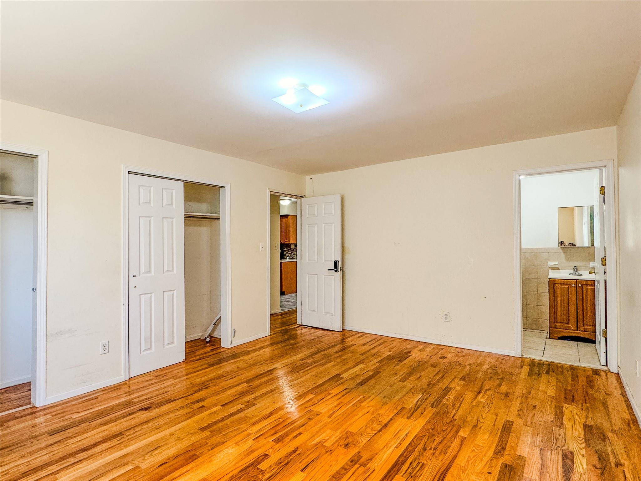 #20 photo, 10105 81st Street, Ozone Park , NY 11416