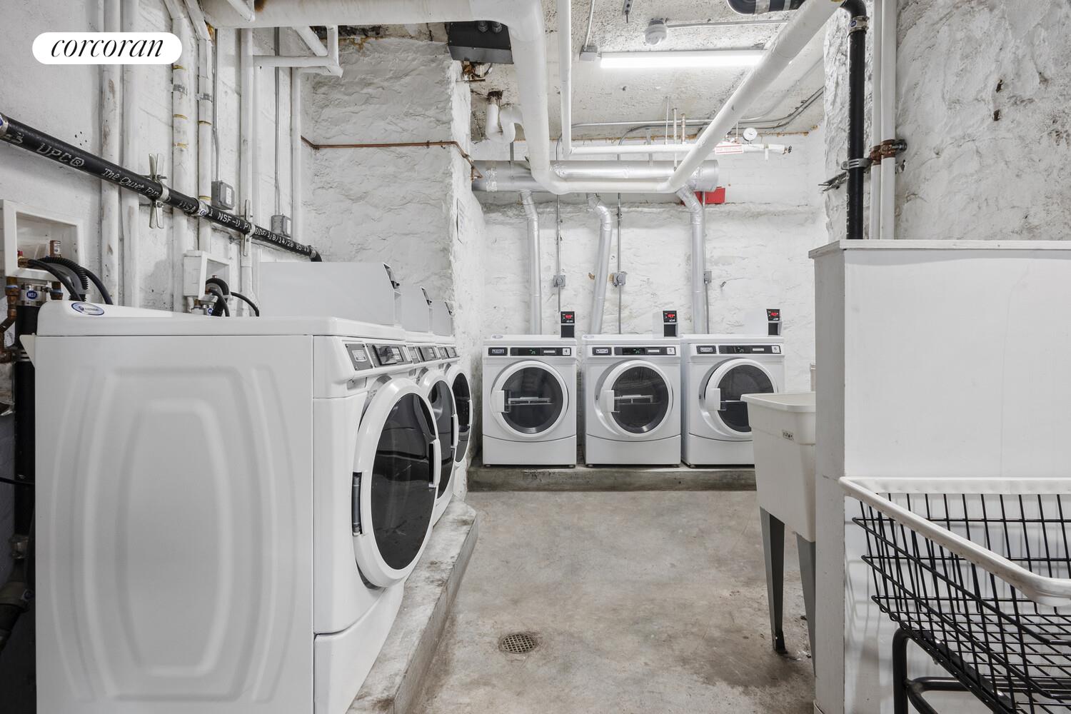 #9 photo, 128 W 138TH Street, マンハッタン Central Harlem , NY 10030