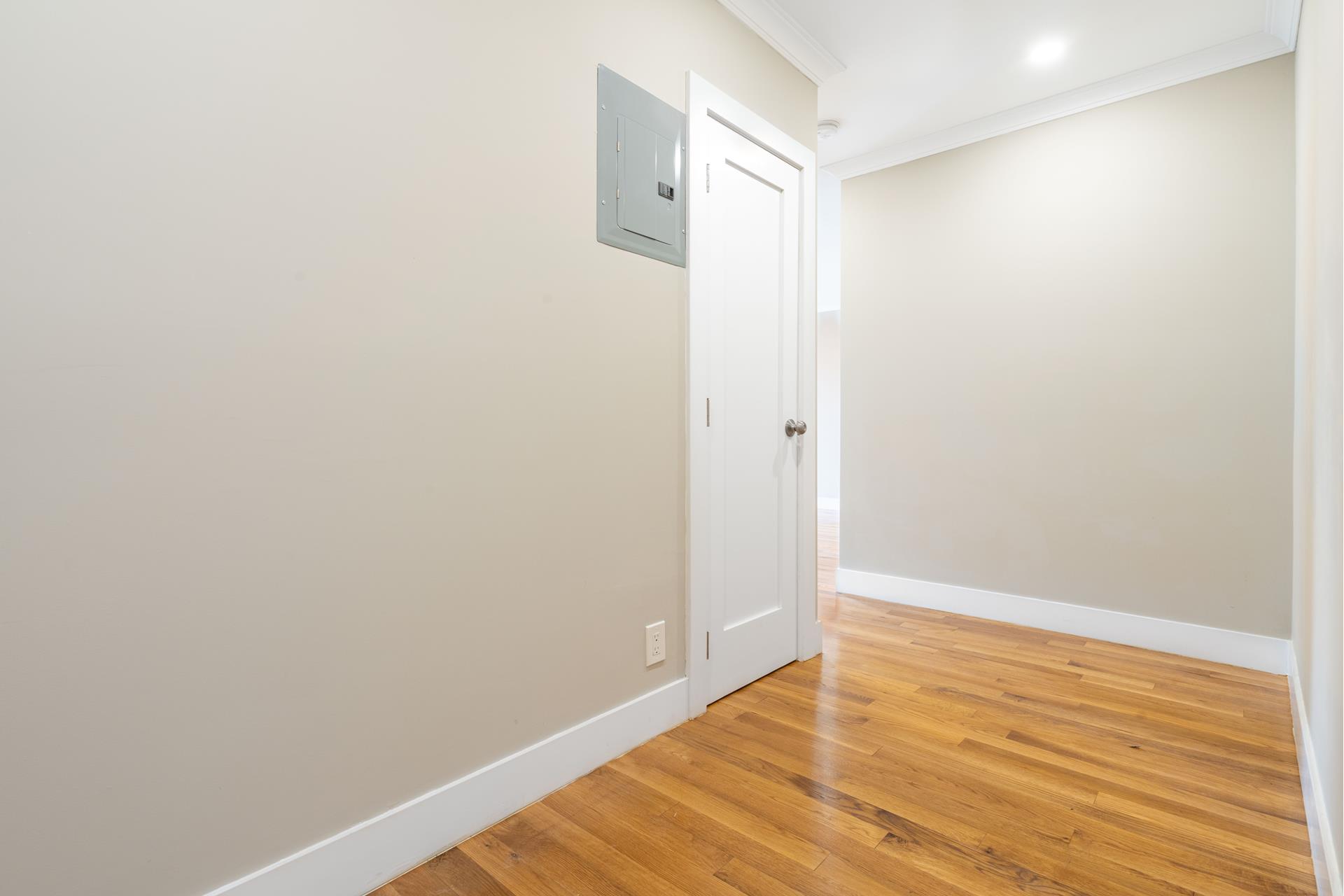 #1 photo, 811 WALTON Avenue, Concourse , NY 10451