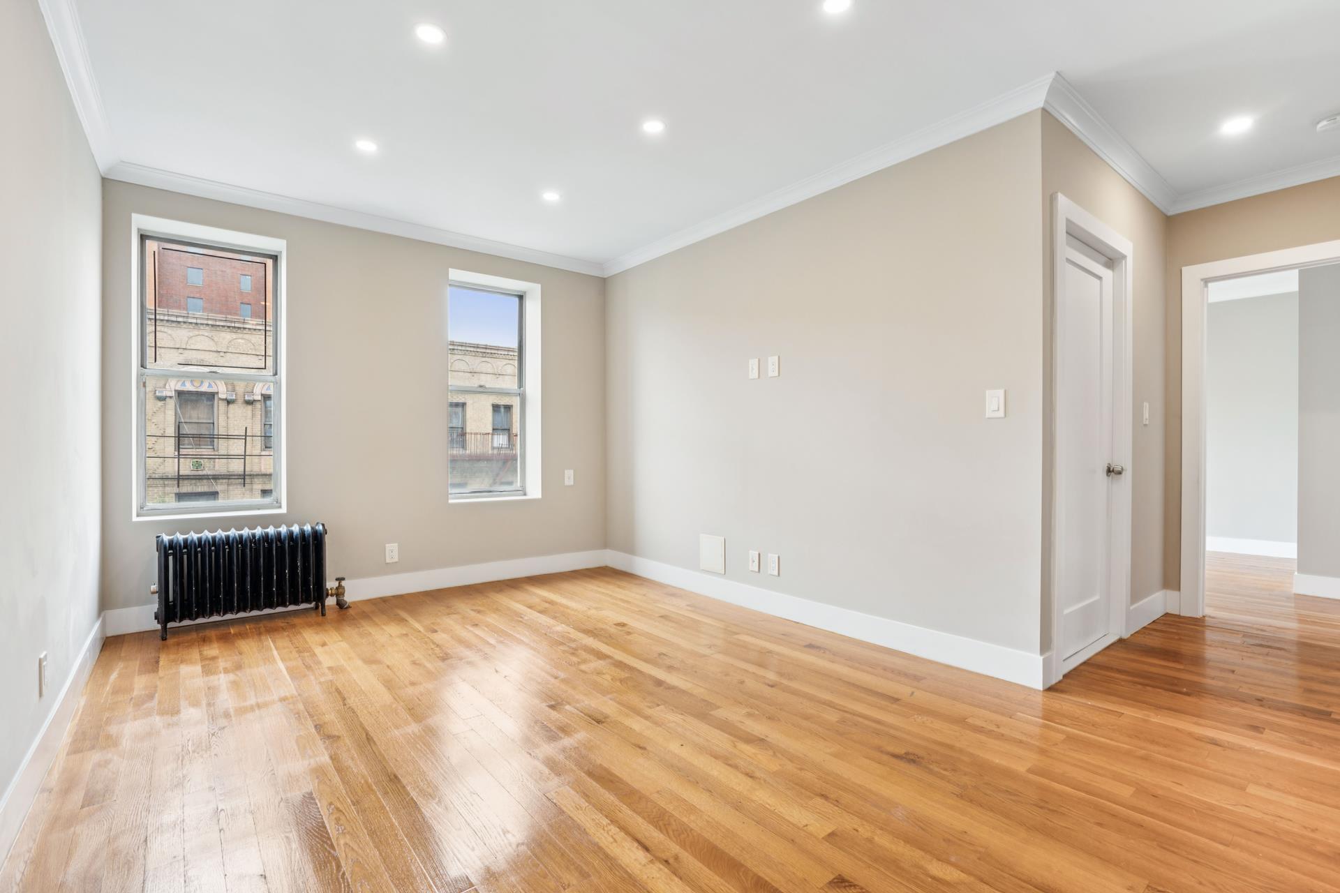 #4 photo, 811 WALTON Avenue, ブロンクス区 Concourse , NY 10451