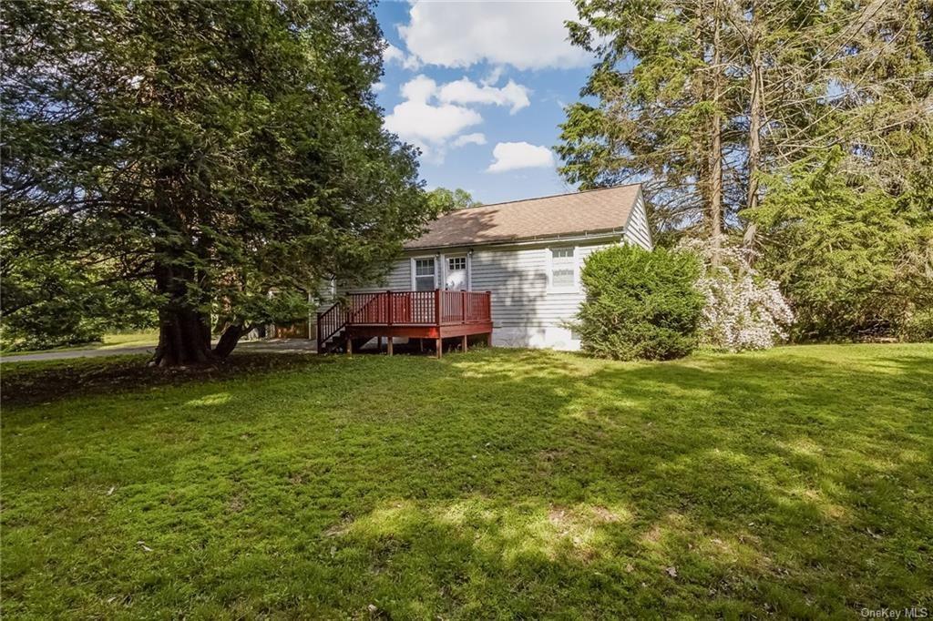 #1 photo, 380 Whippoorwill Road, Chappaqua , NY 10514