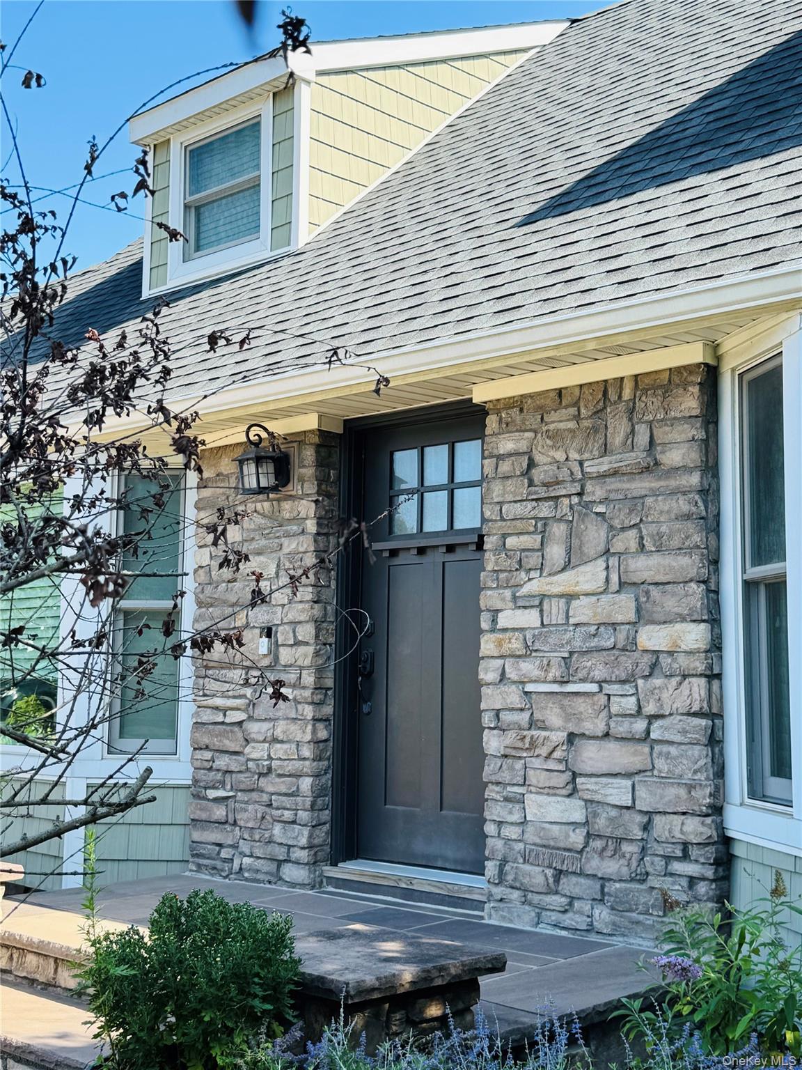 #2 photo, 110 Roxbury Drive, サフォーク郡 Commack , NY 11725