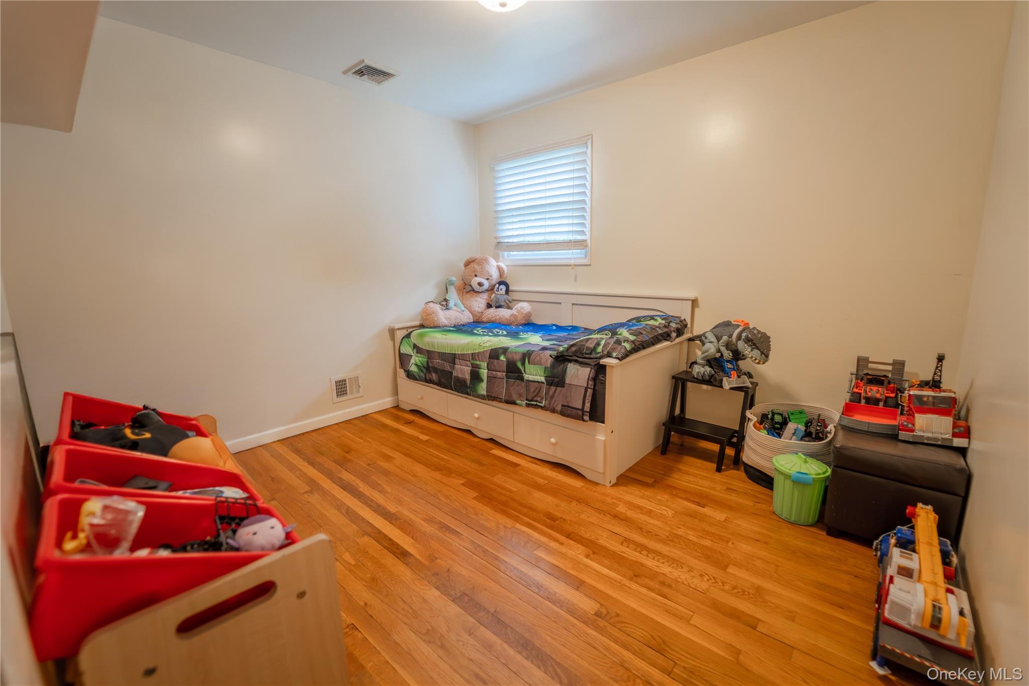 #20 photo, 110 Roxbury Drive, サフォーク郡 Commack , NY 11725