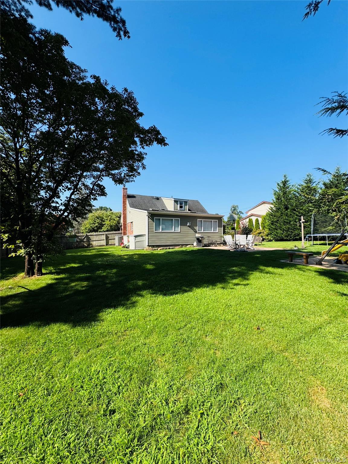 #8 photo, 110 Roxbury Drive, サフォーク郡 Commack , NY 11725