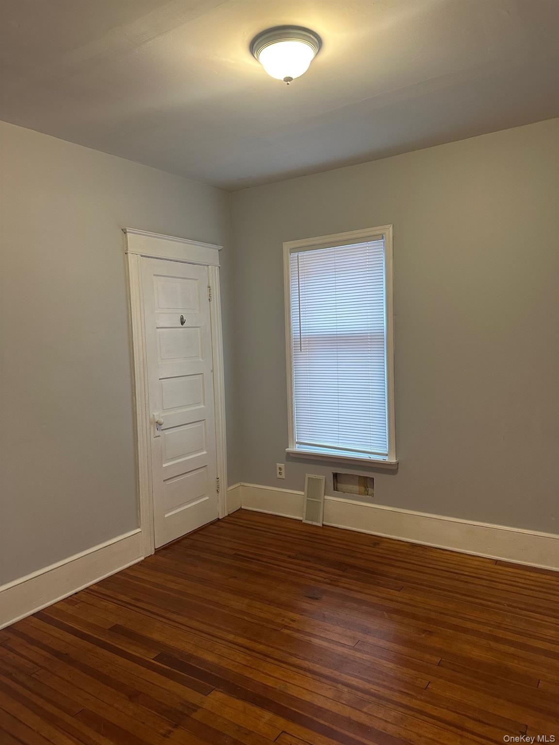 #12 photo, 24 Innis Avenue, Poughkeepsie , NY 12601