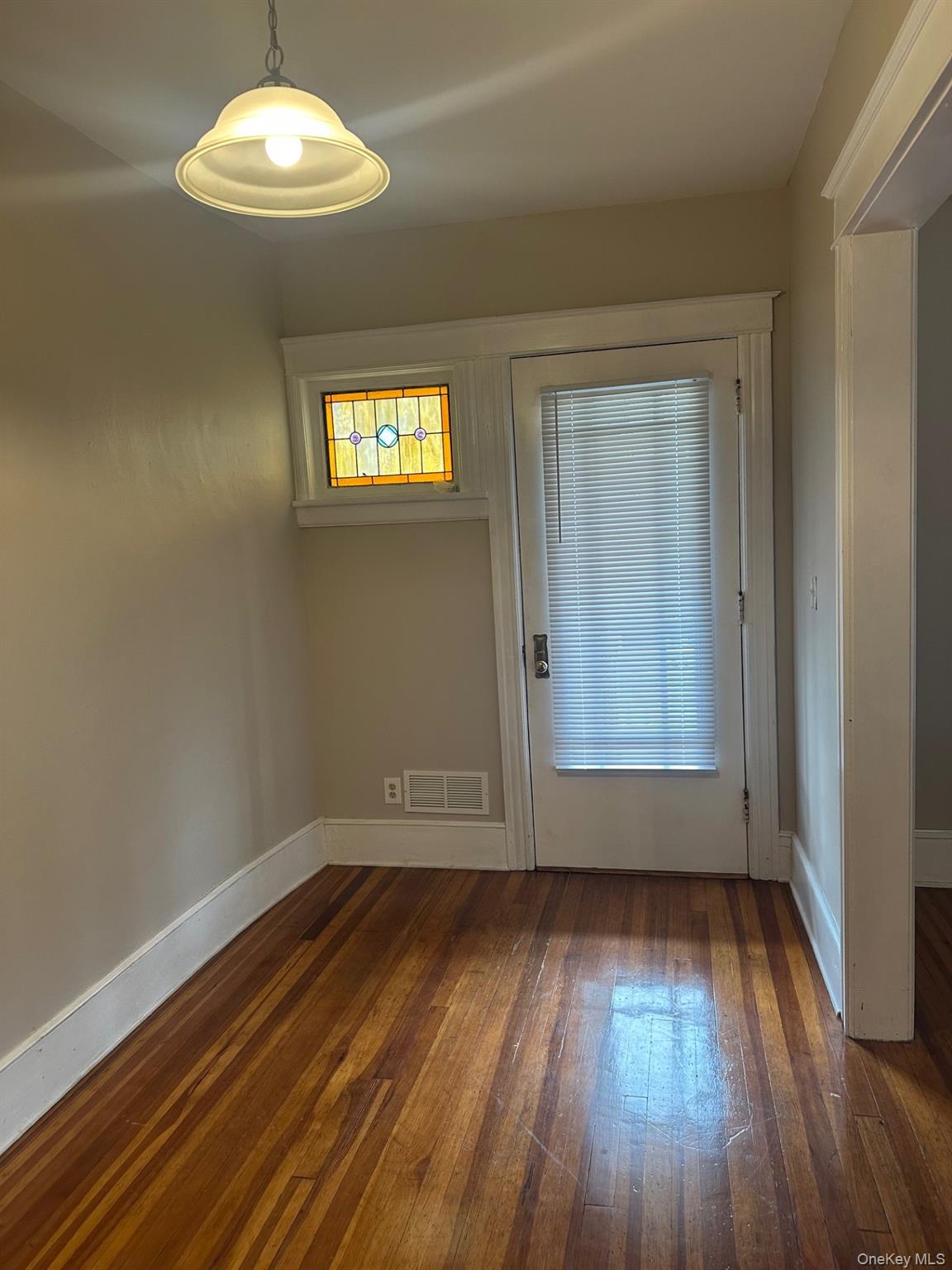 #5 photo, 24 Innis Avenue, Poughkeepsie , NY 12601