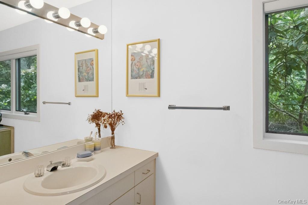 #11 photo, 61 Hidden Cove Court, サフォーク郡 Southampton , NY 11968